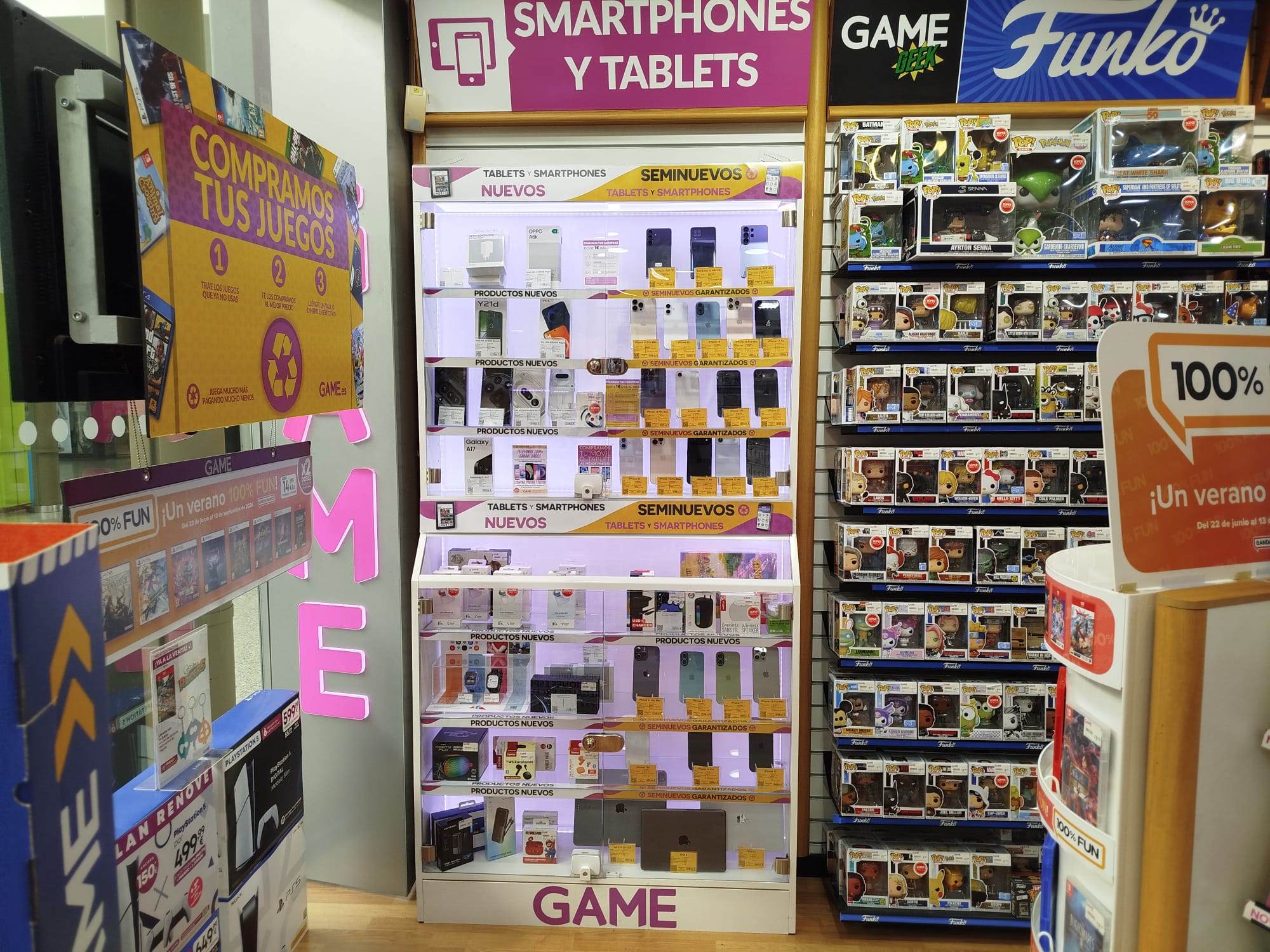 Foto 11 di GAME