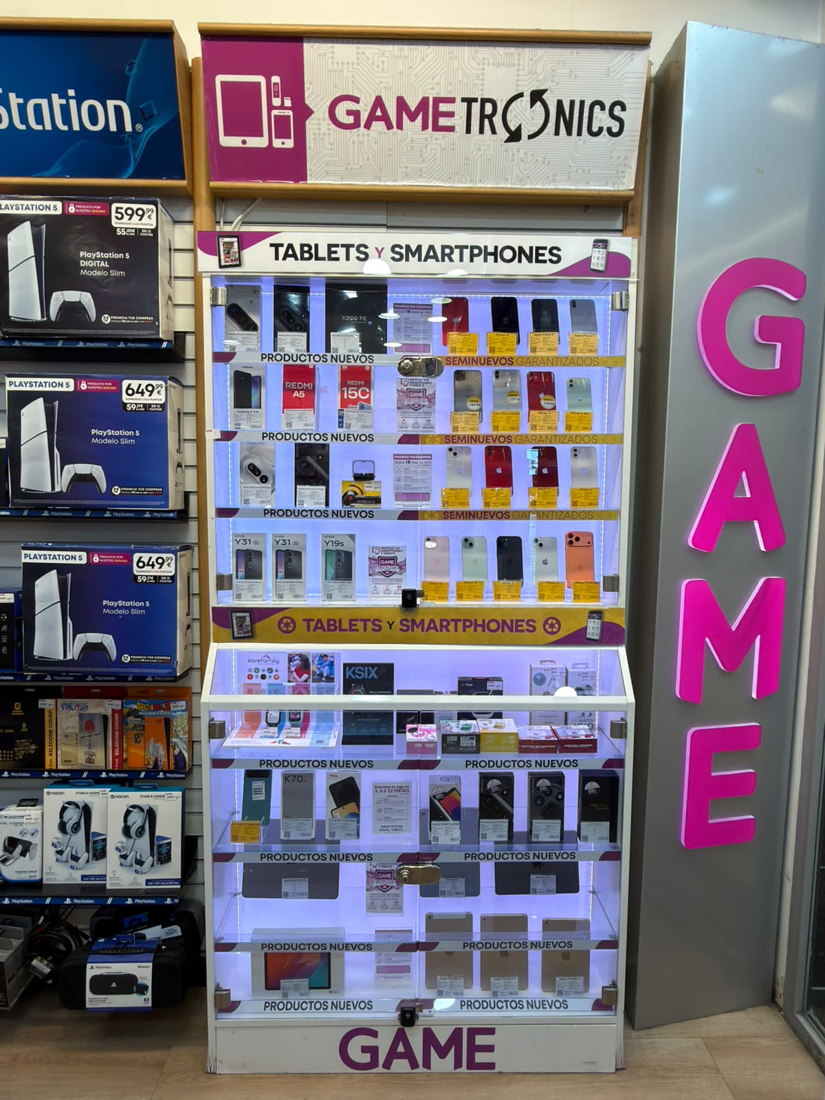 Foto 9 di GAME