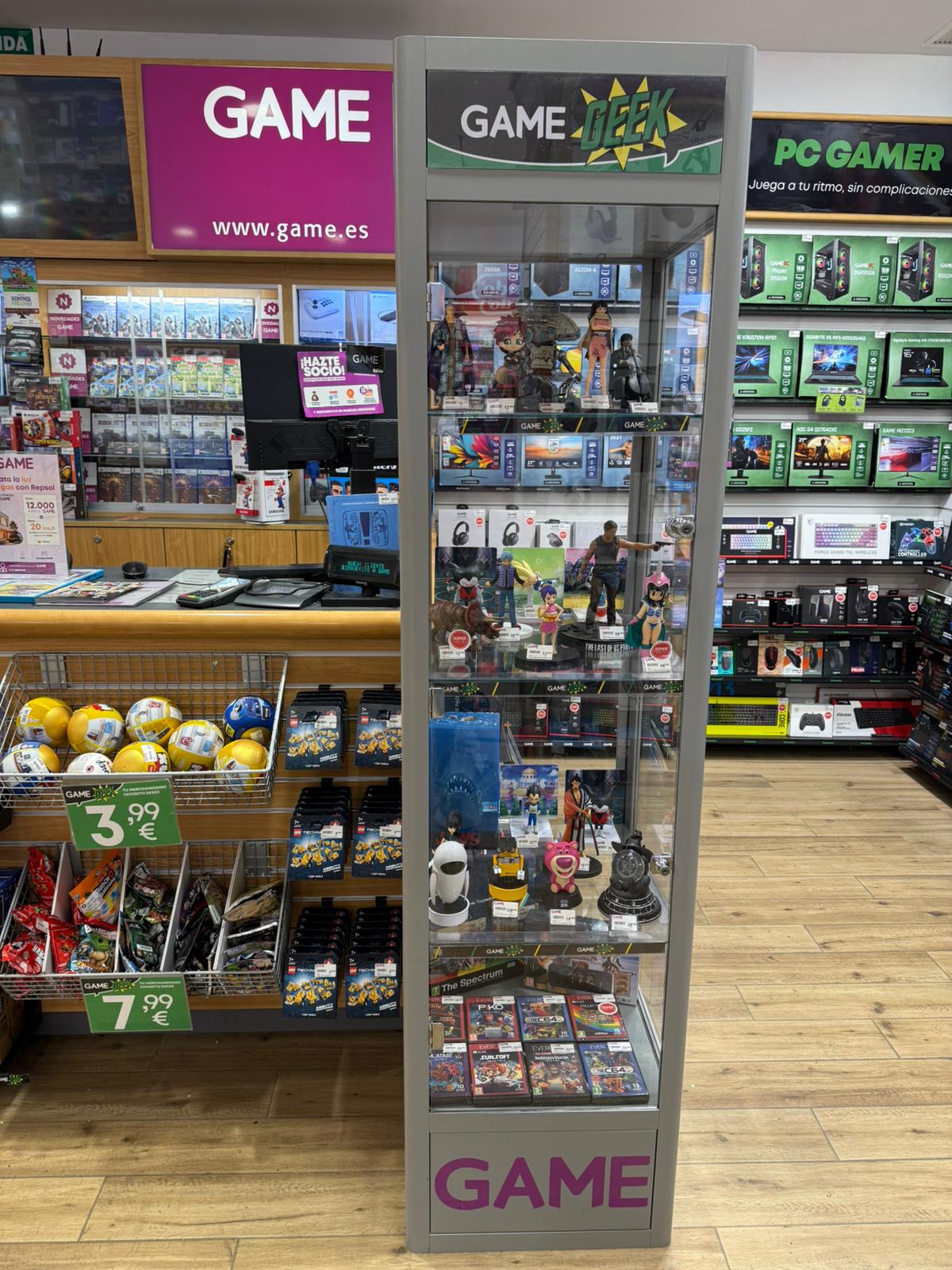 Foto 4 di GAME