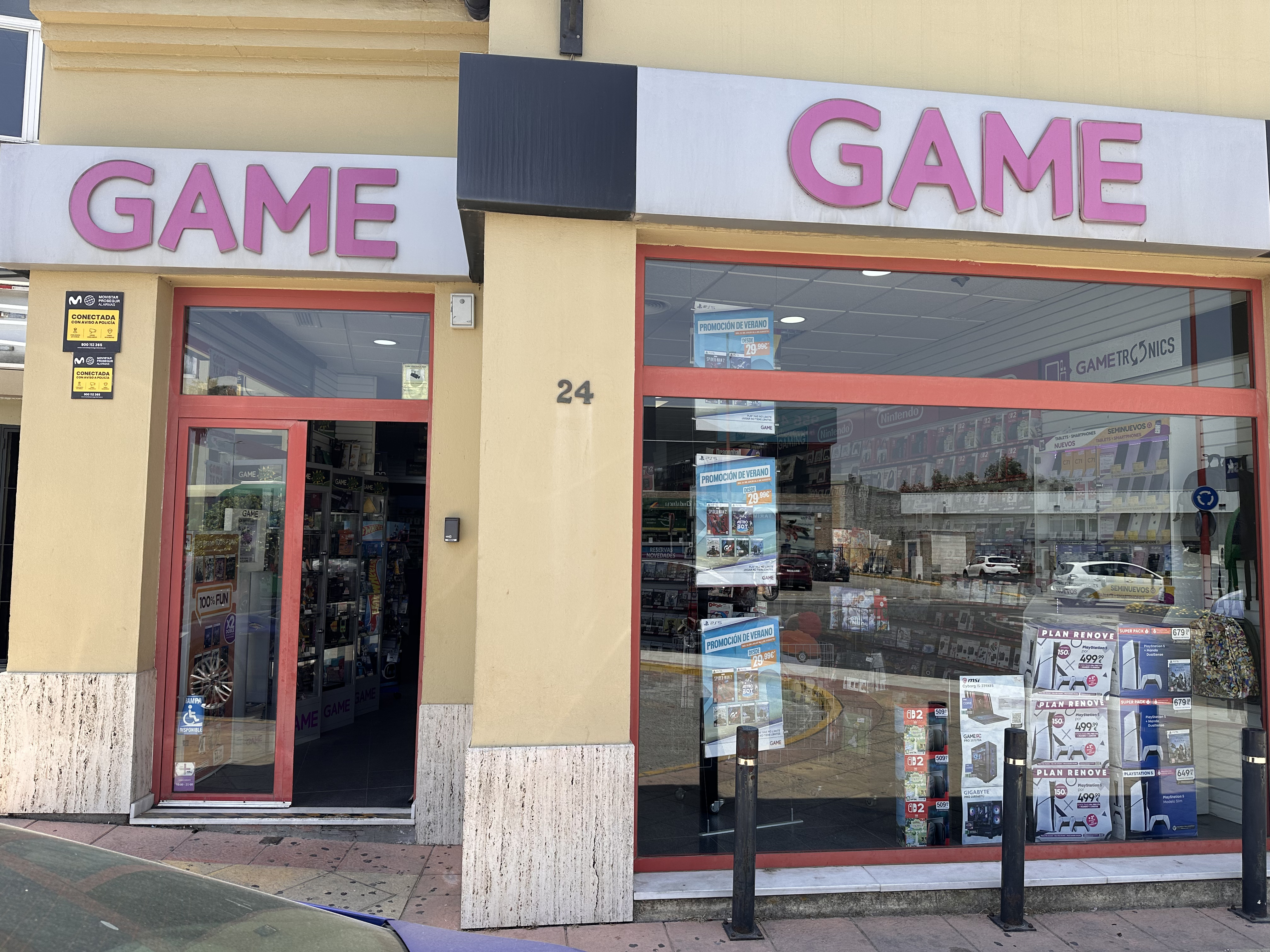 Foto 2 di GAME