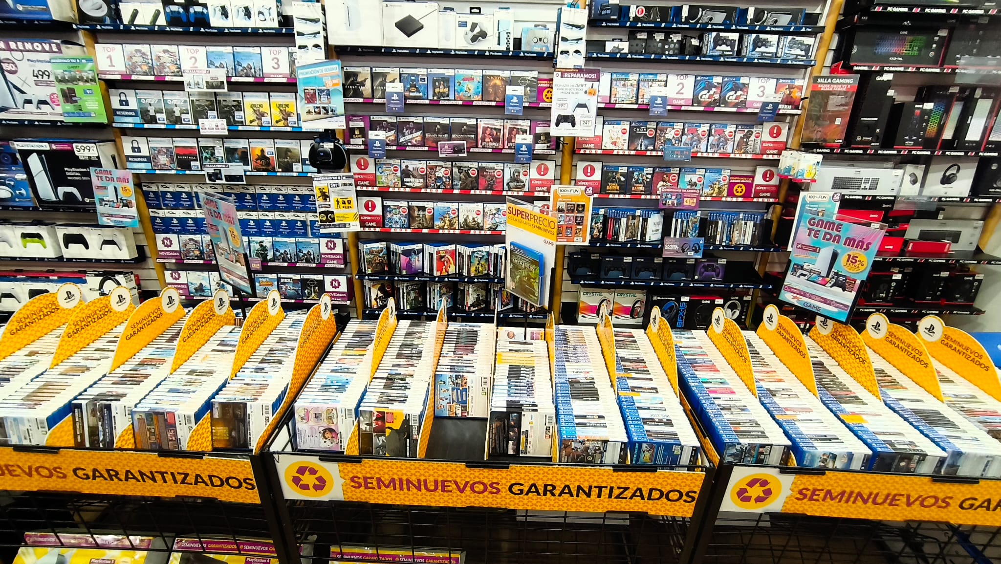 Photo 9 of GAME