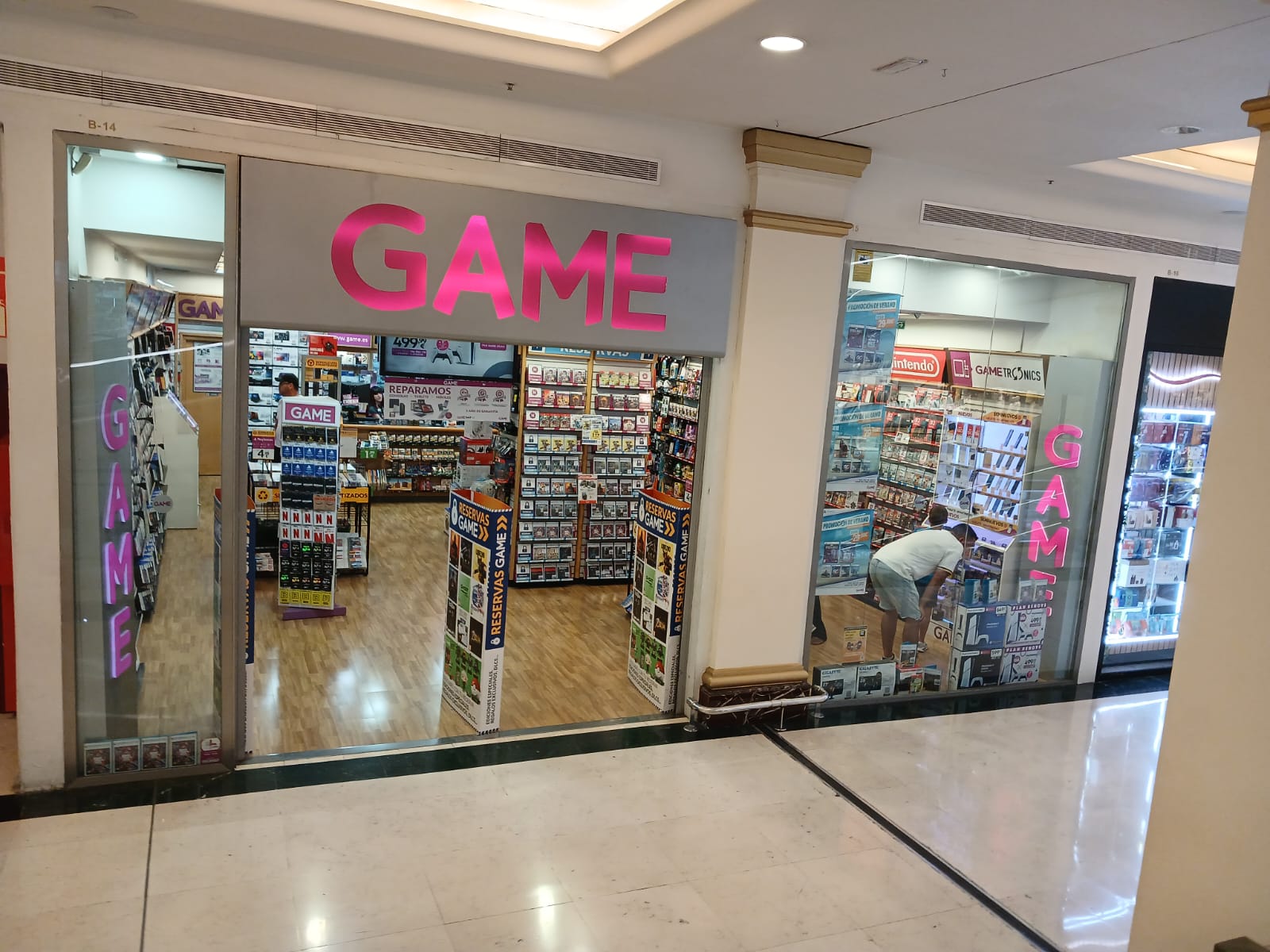 Foto 2 di GAME