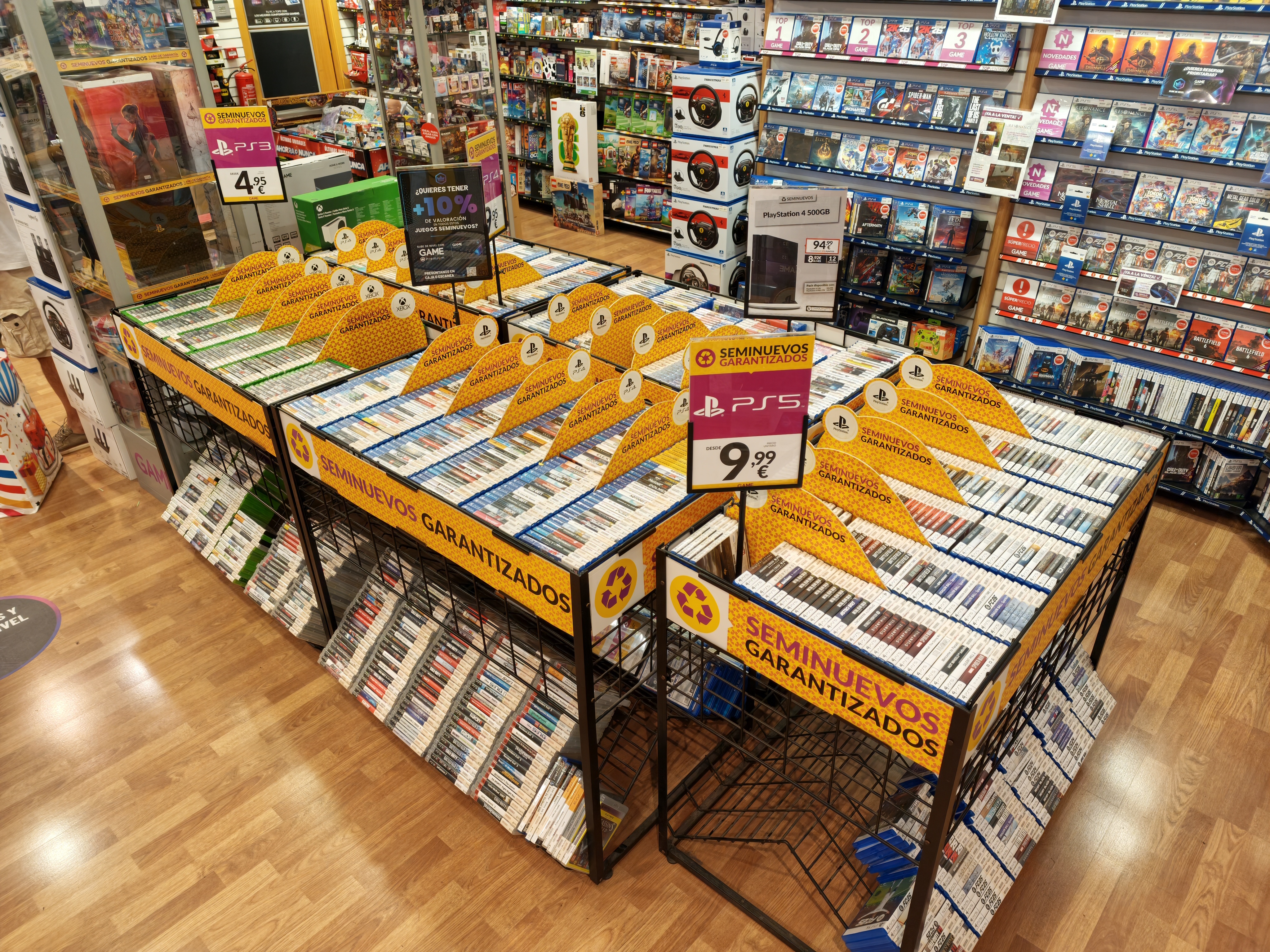 Photo 9 of GAME