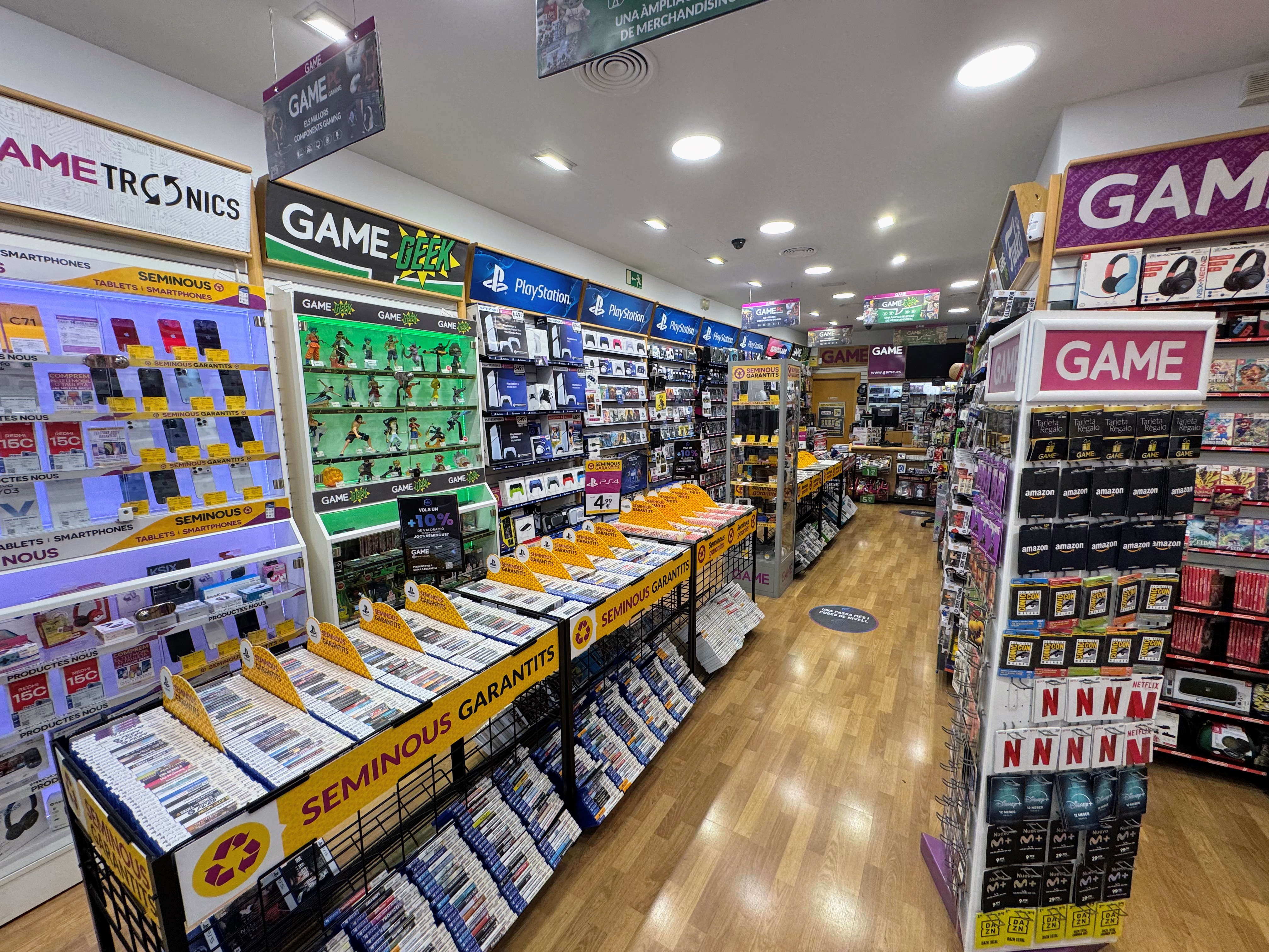 Photo 10 of GAME