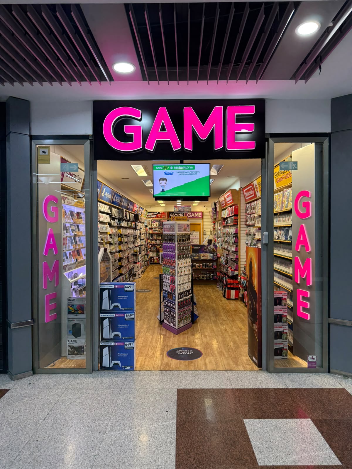 Foto 2 di GAME