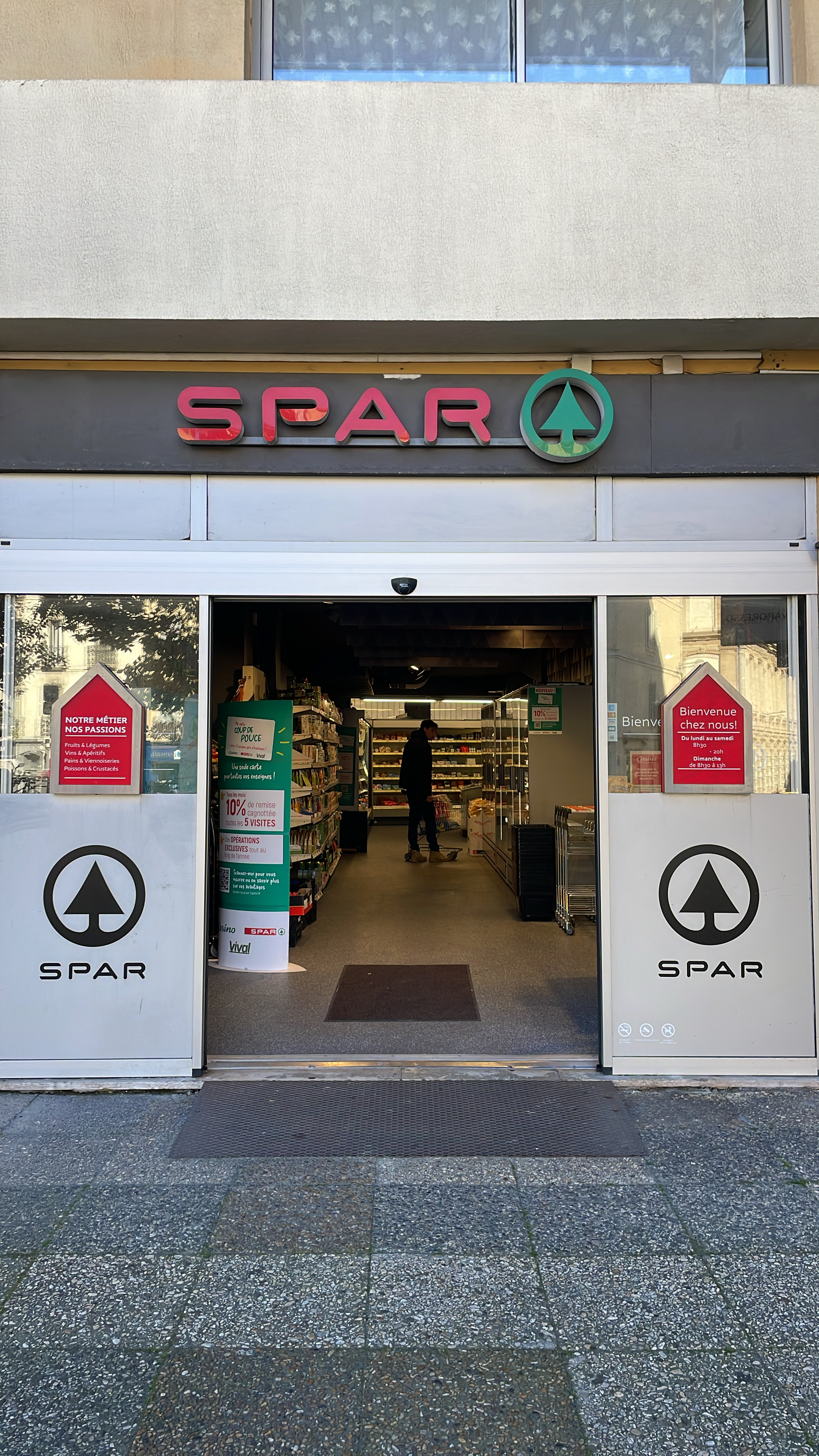 Foto 9 di SPAR