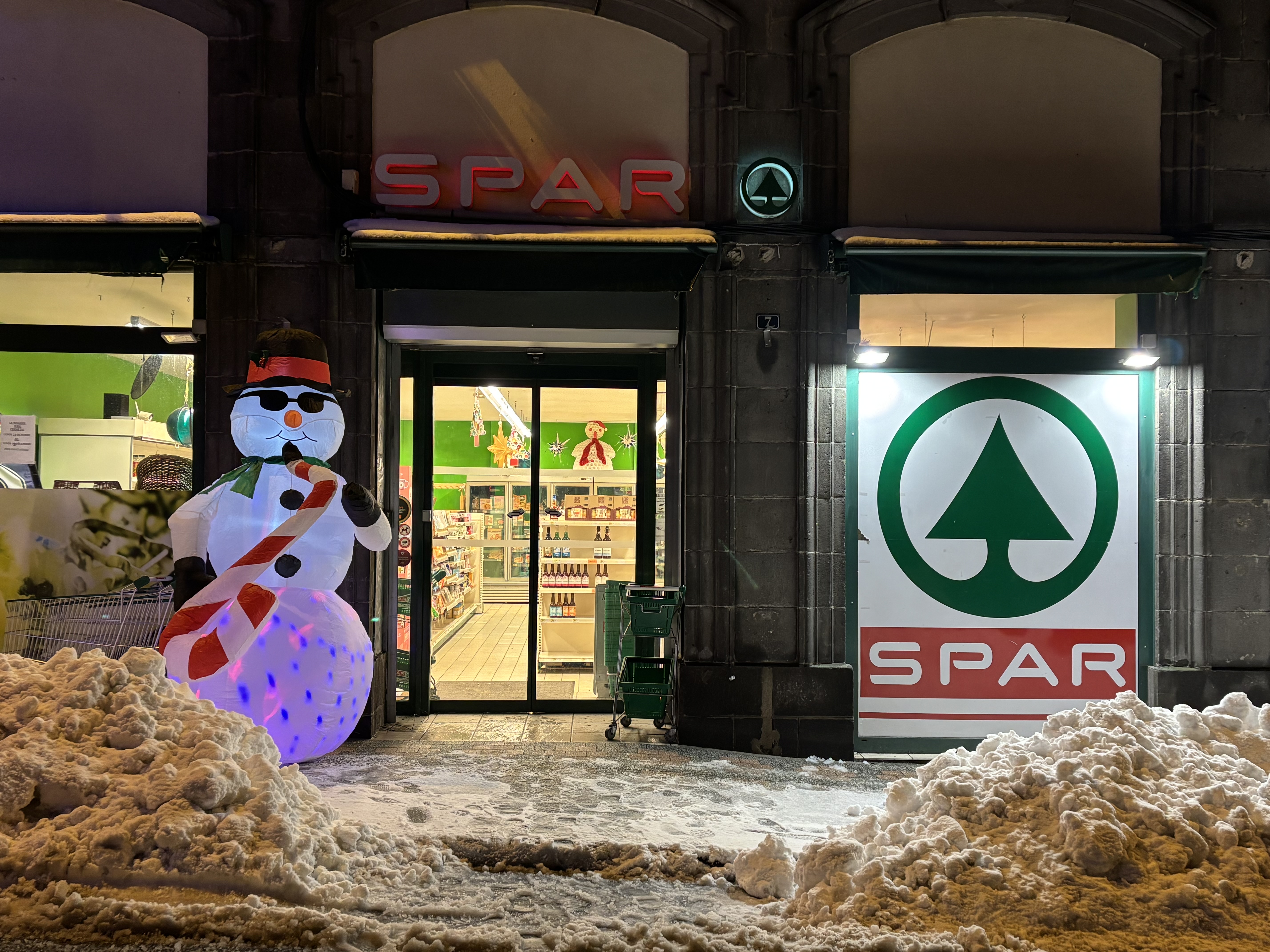 Foto 13 di SPAR