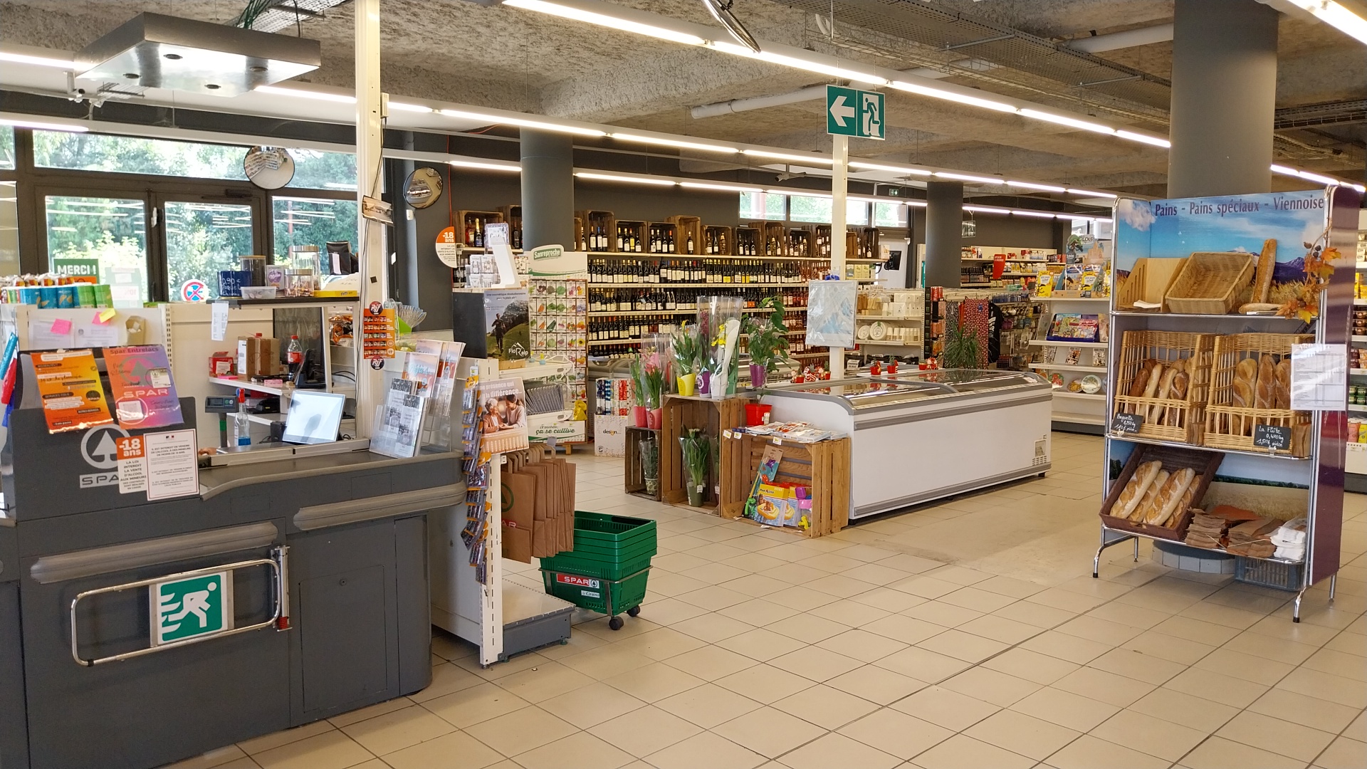 Foto 4 di SPAR
