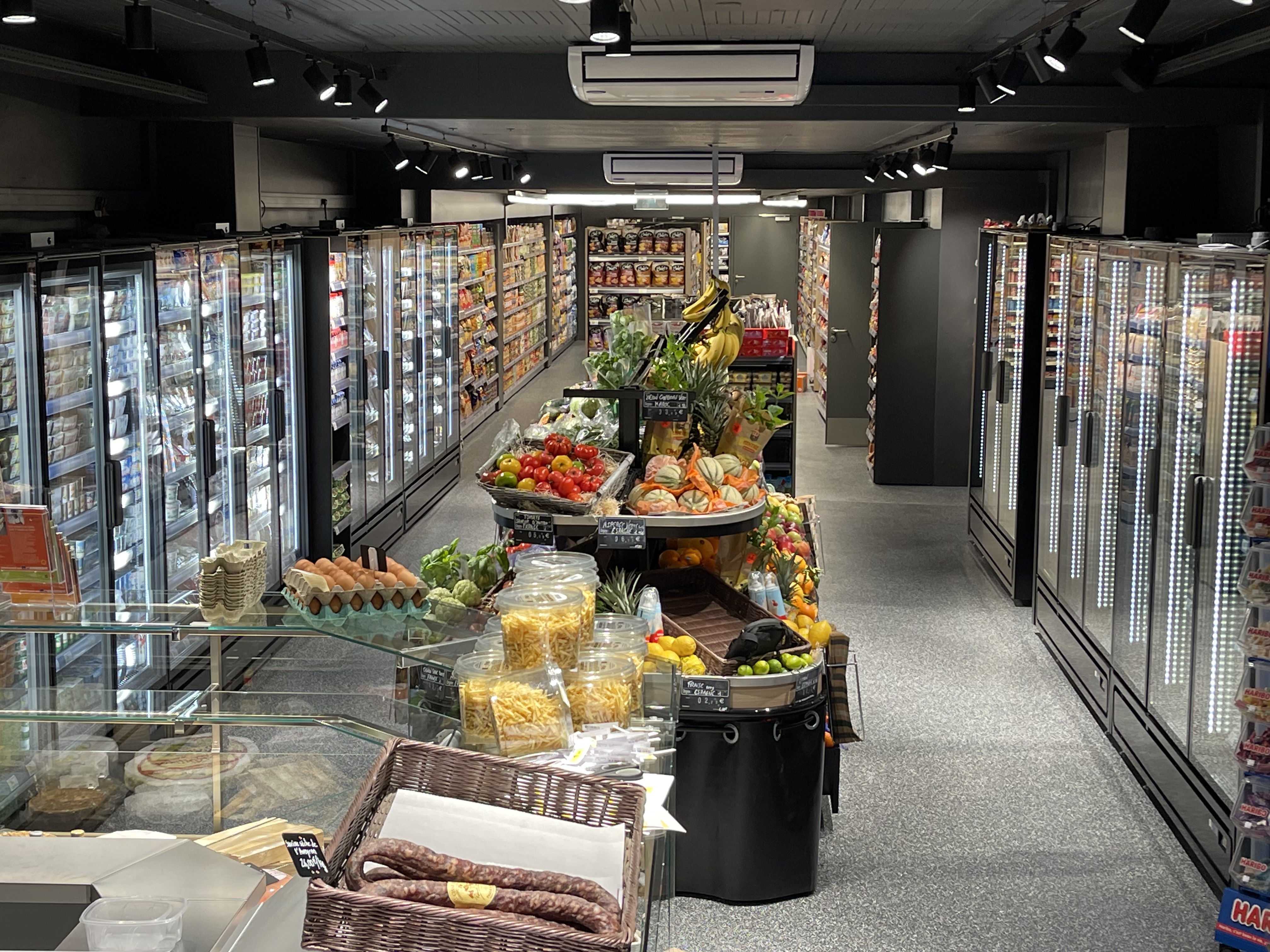 Foto 10 di SPAR
