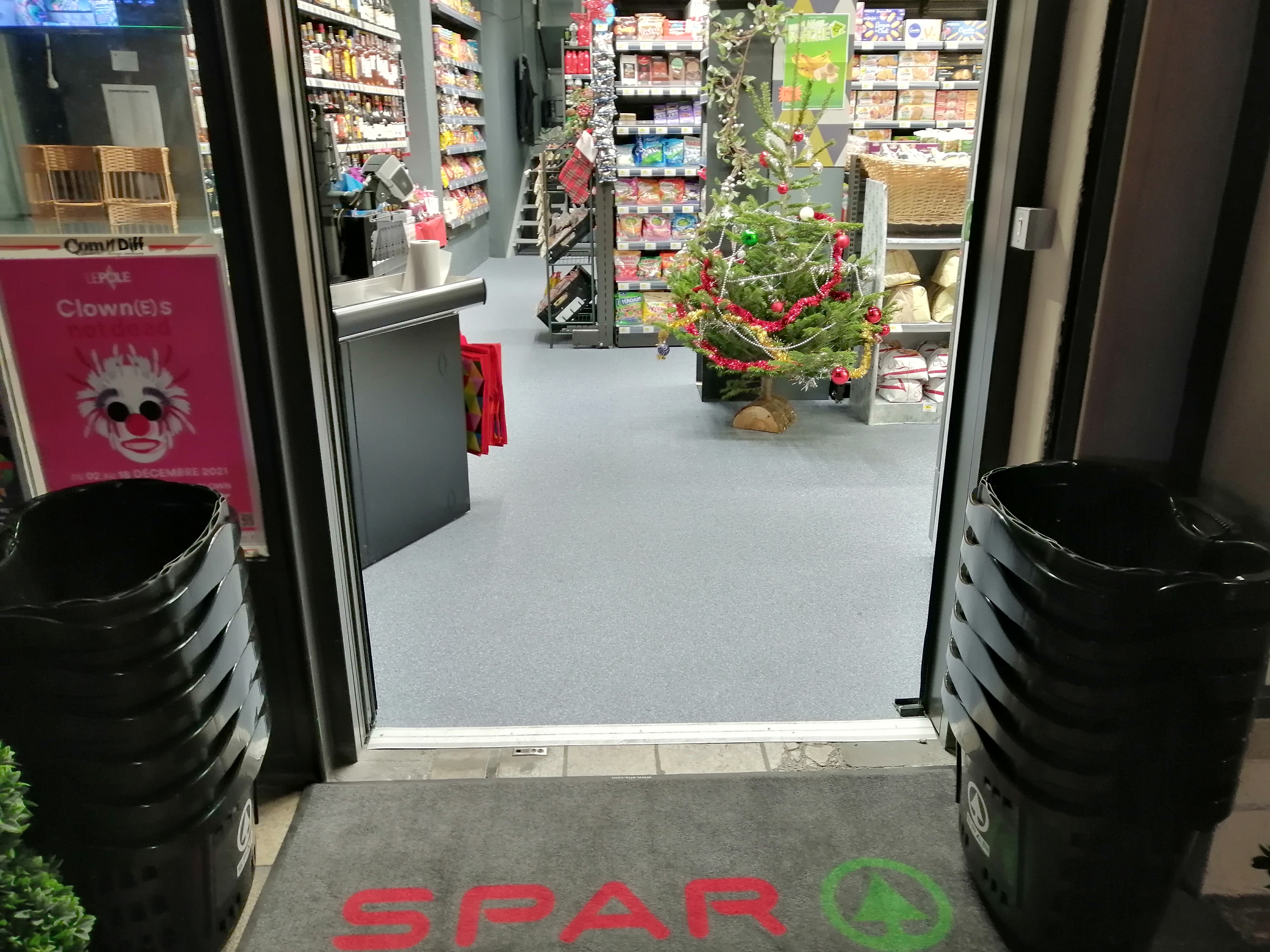 Foto 6 di SPAR