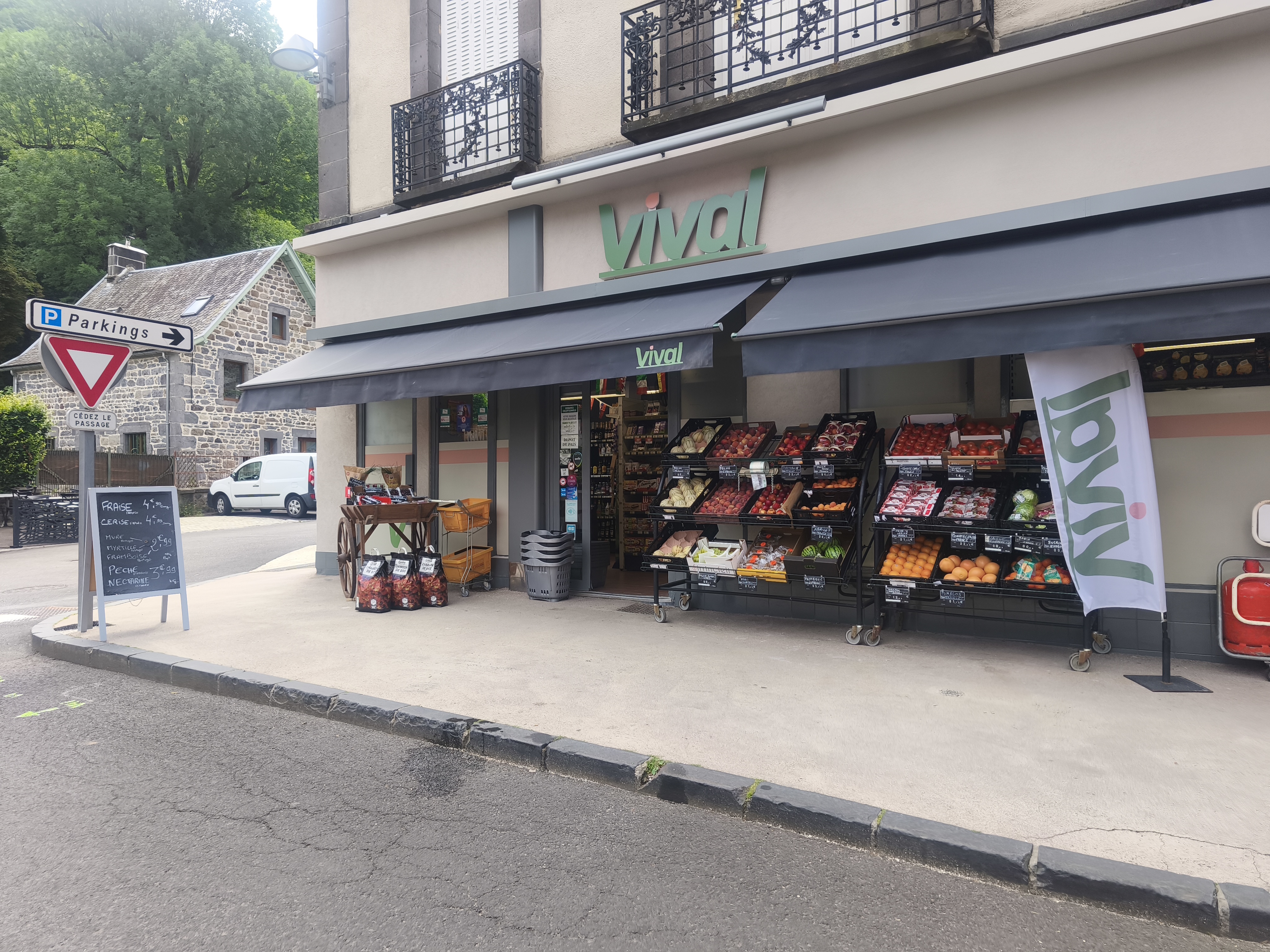 Foto 1 di Vival