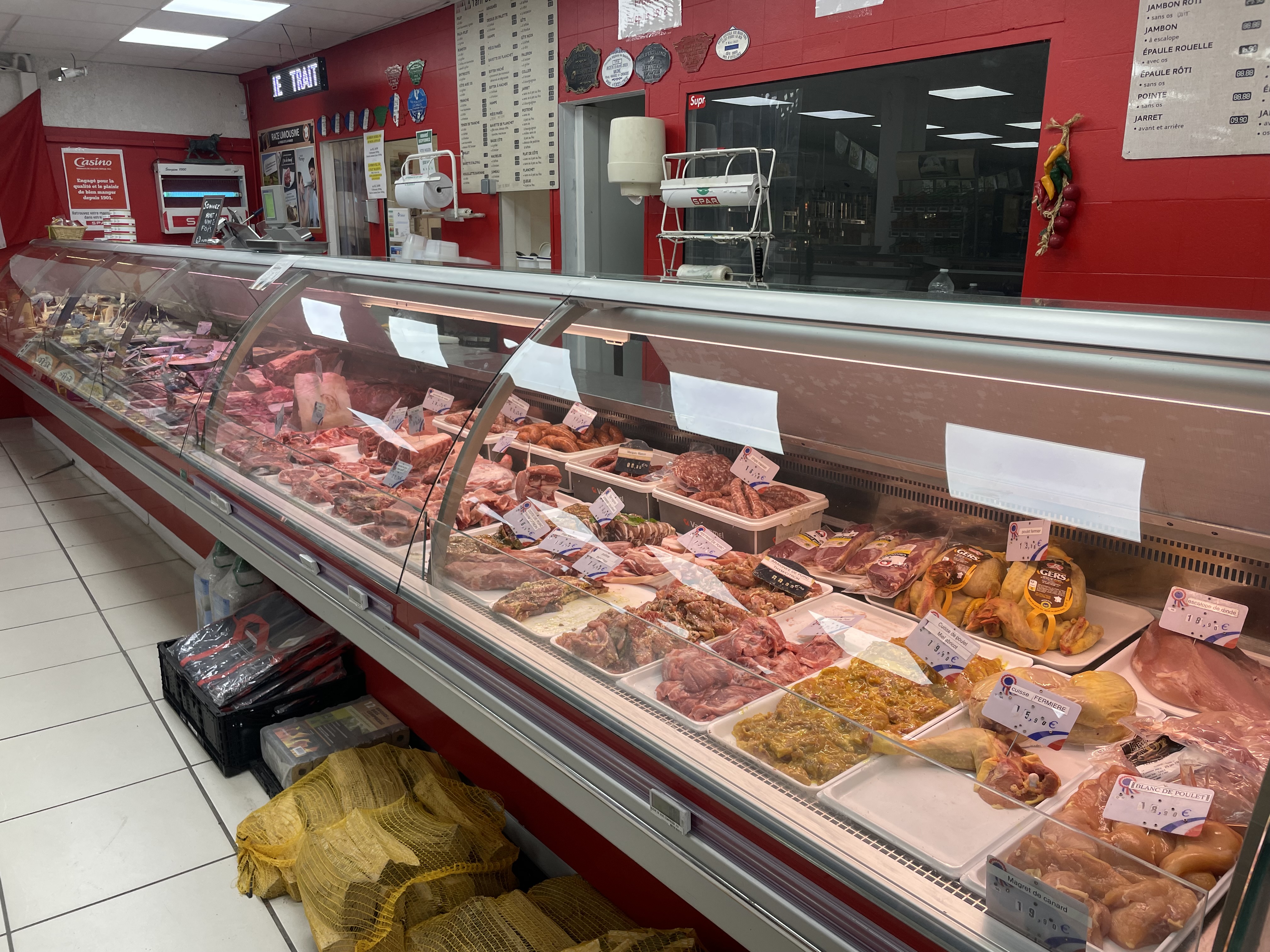 Foto 5 di SPAR