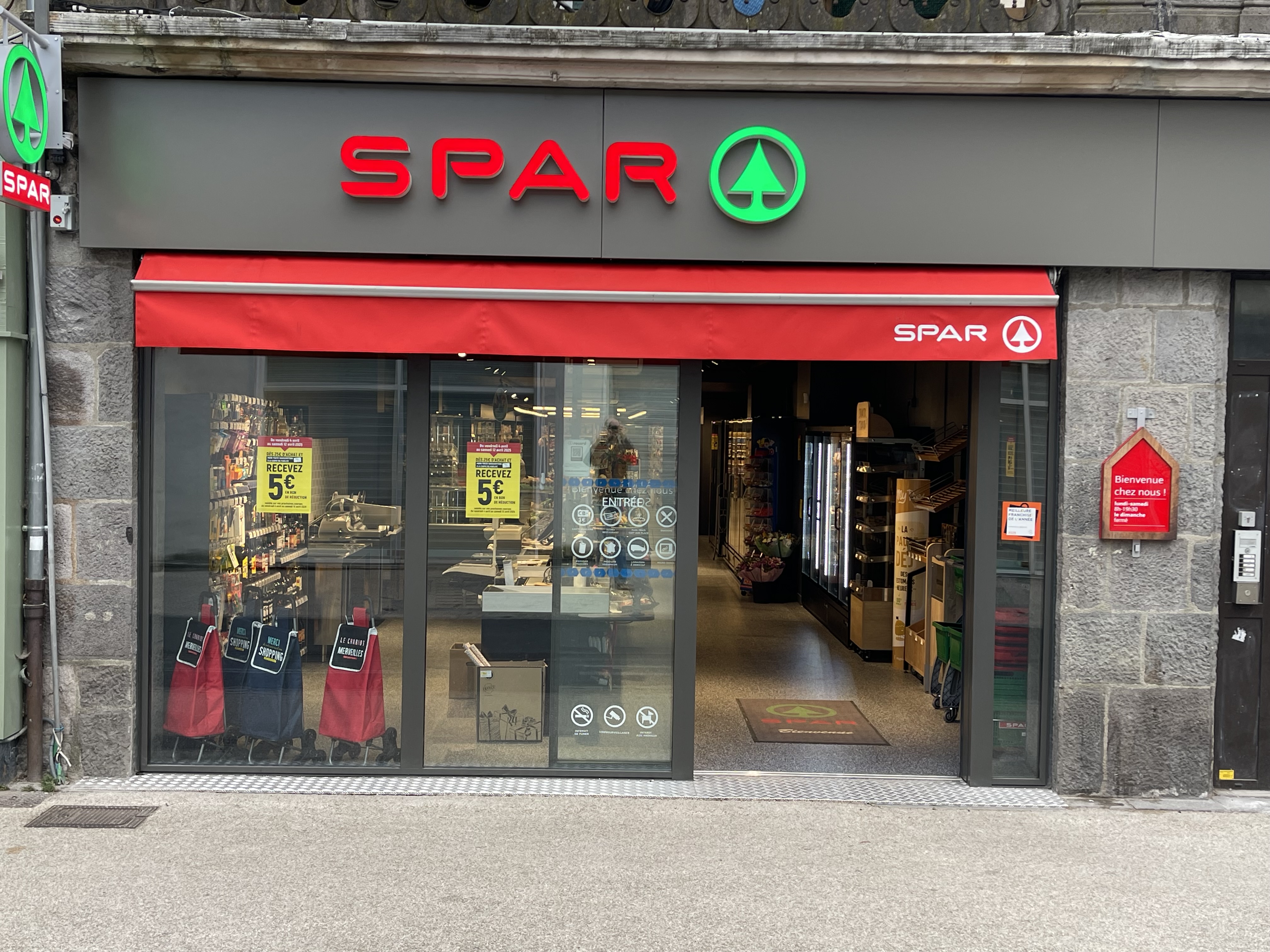Foto 15 di SPAR