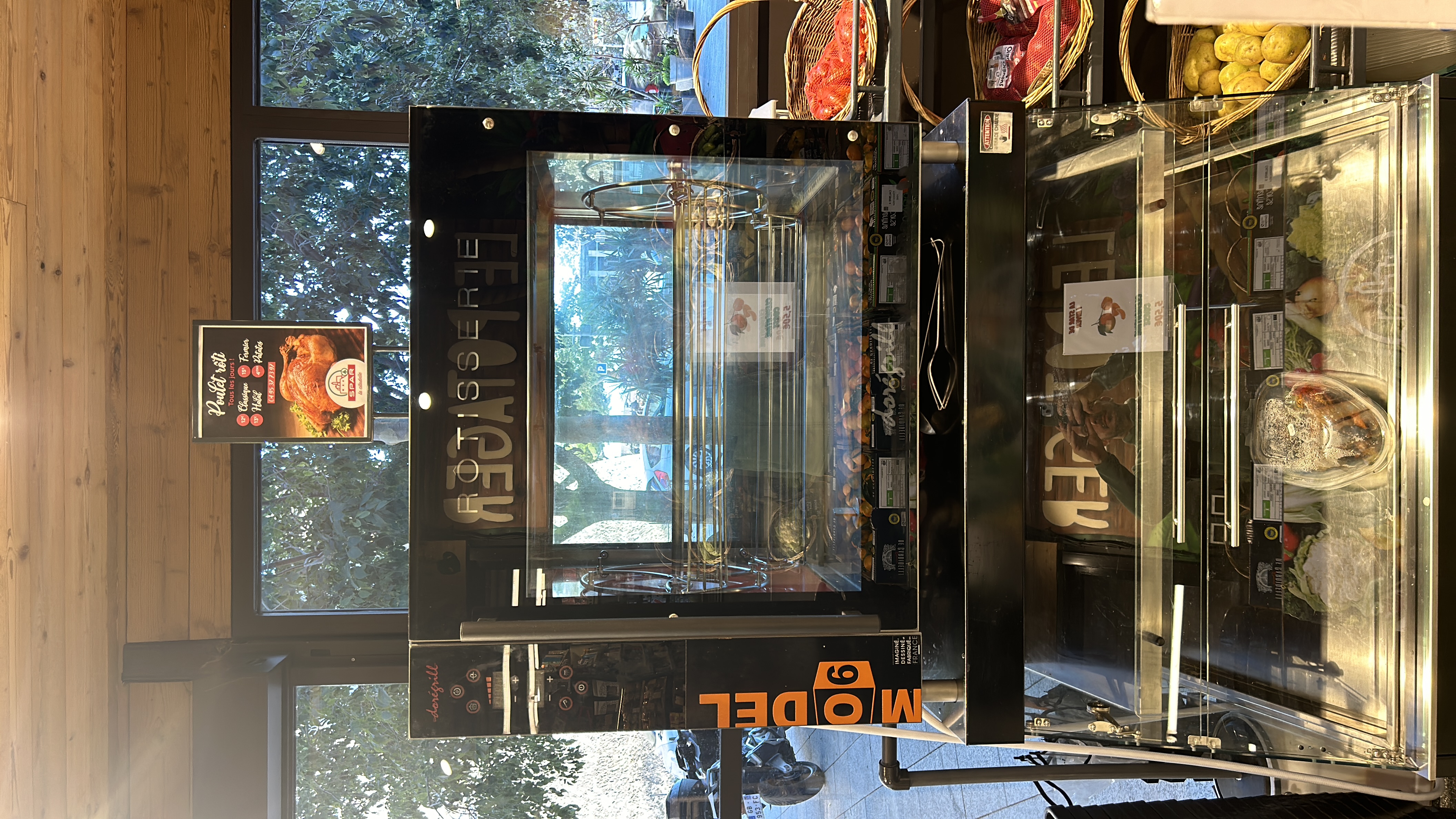 Foto 17 di SPAR
