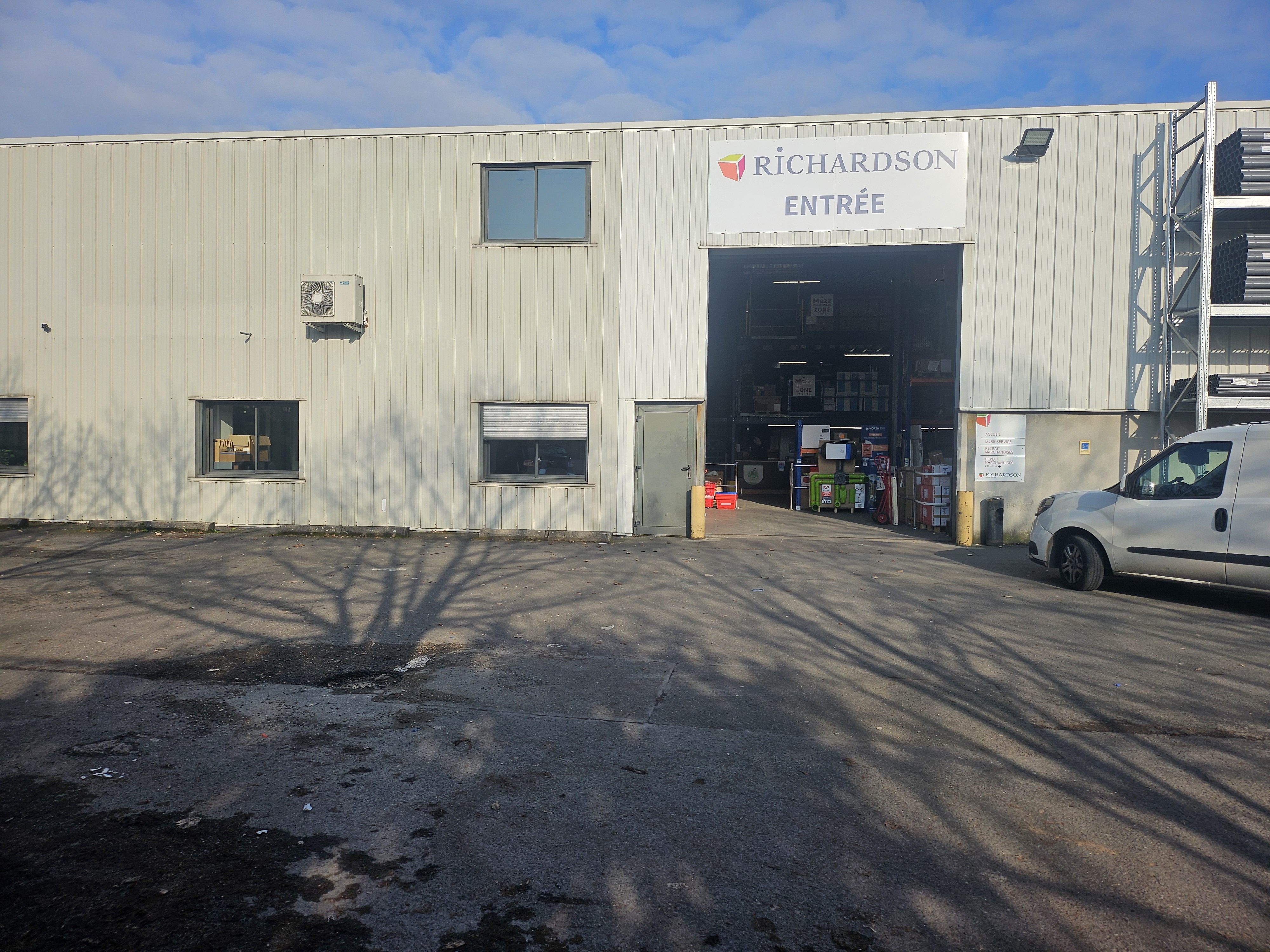 RICHARDSON : SANITAIRE- CHAUFFAGE - PLOMBERIE - PHOTOVOLTAÏQUE