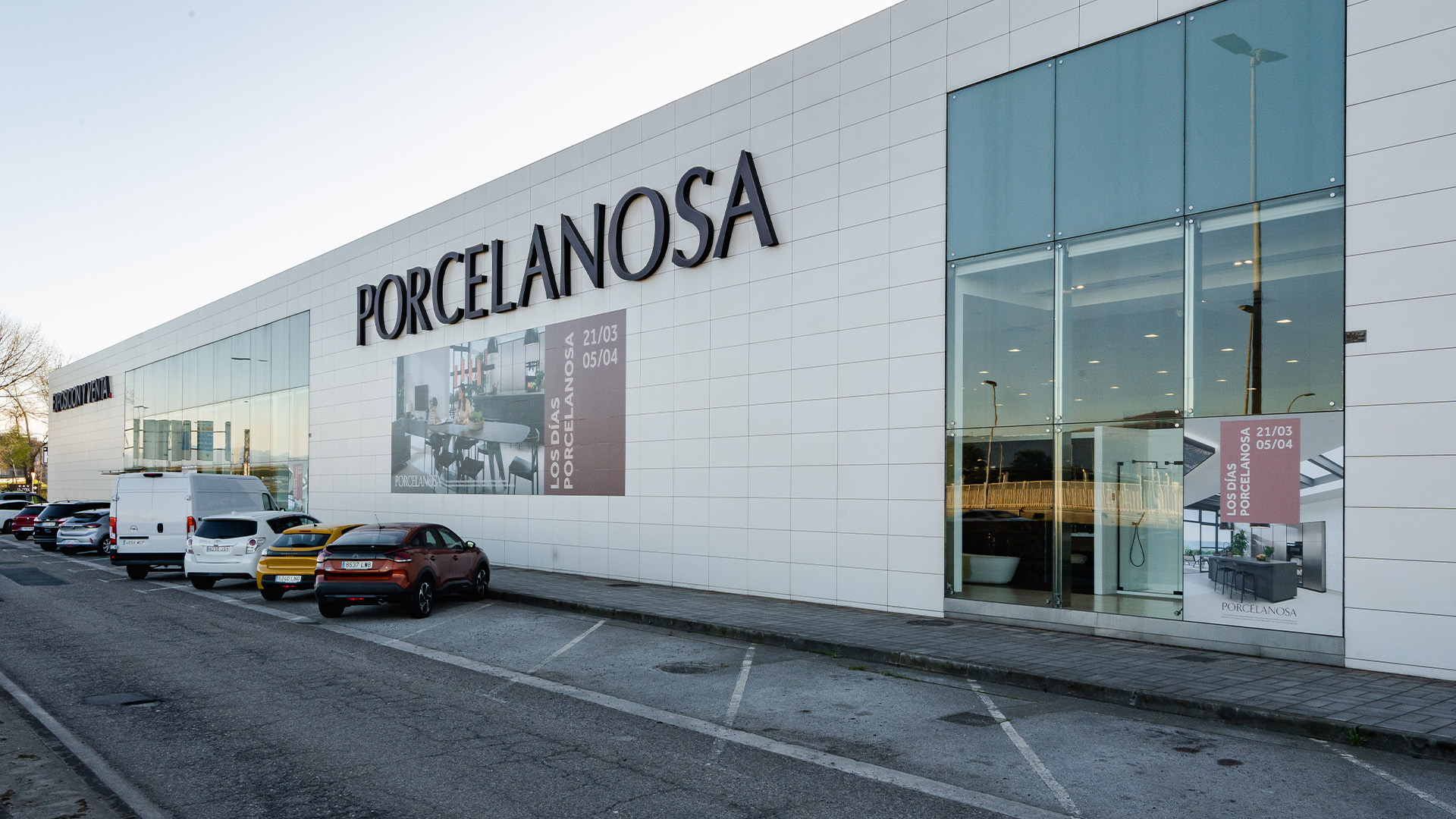 Foto 2 di PORCELANOSA Santander