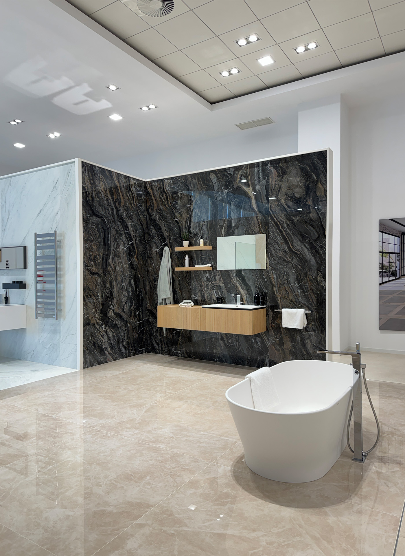 Foto 4 di PORCELANOSA Málaga
