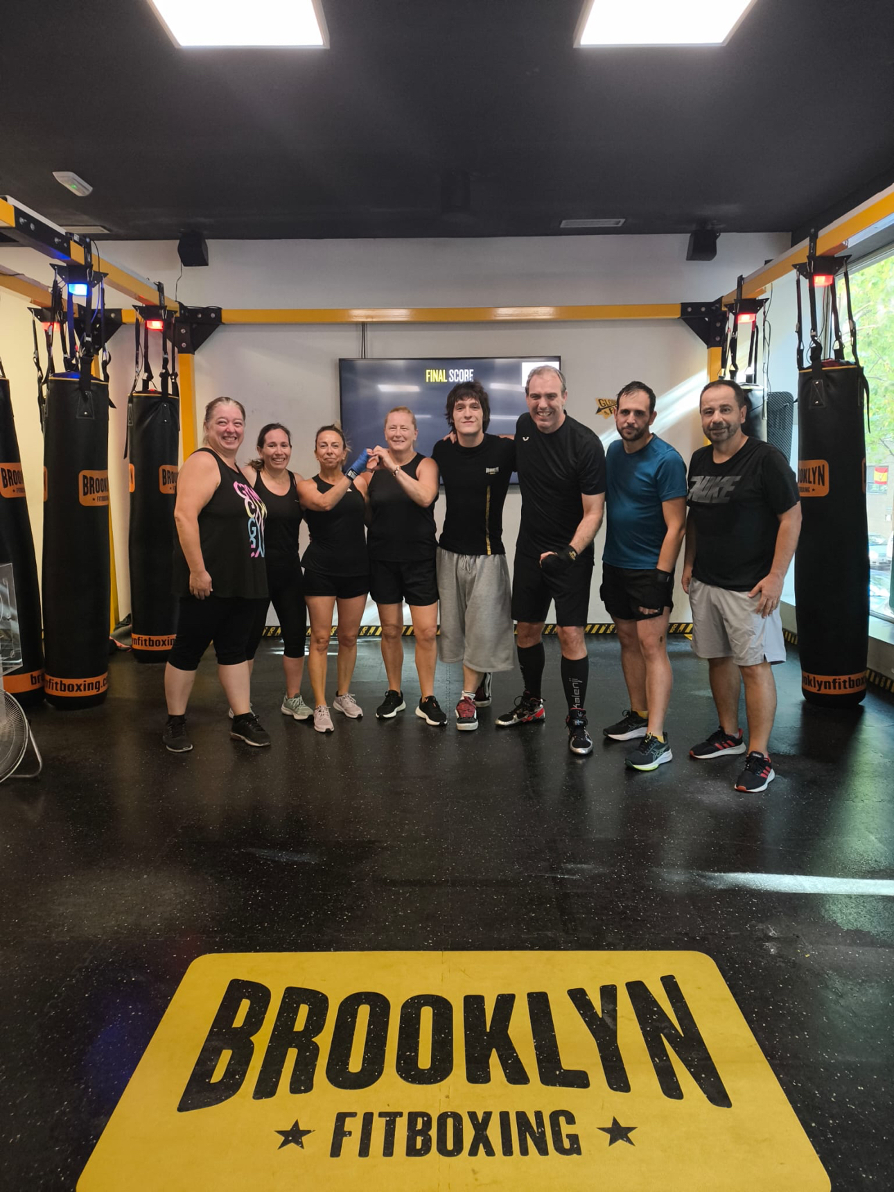 Fotografia 113 de Brooklyn Fitboxing Las rosas