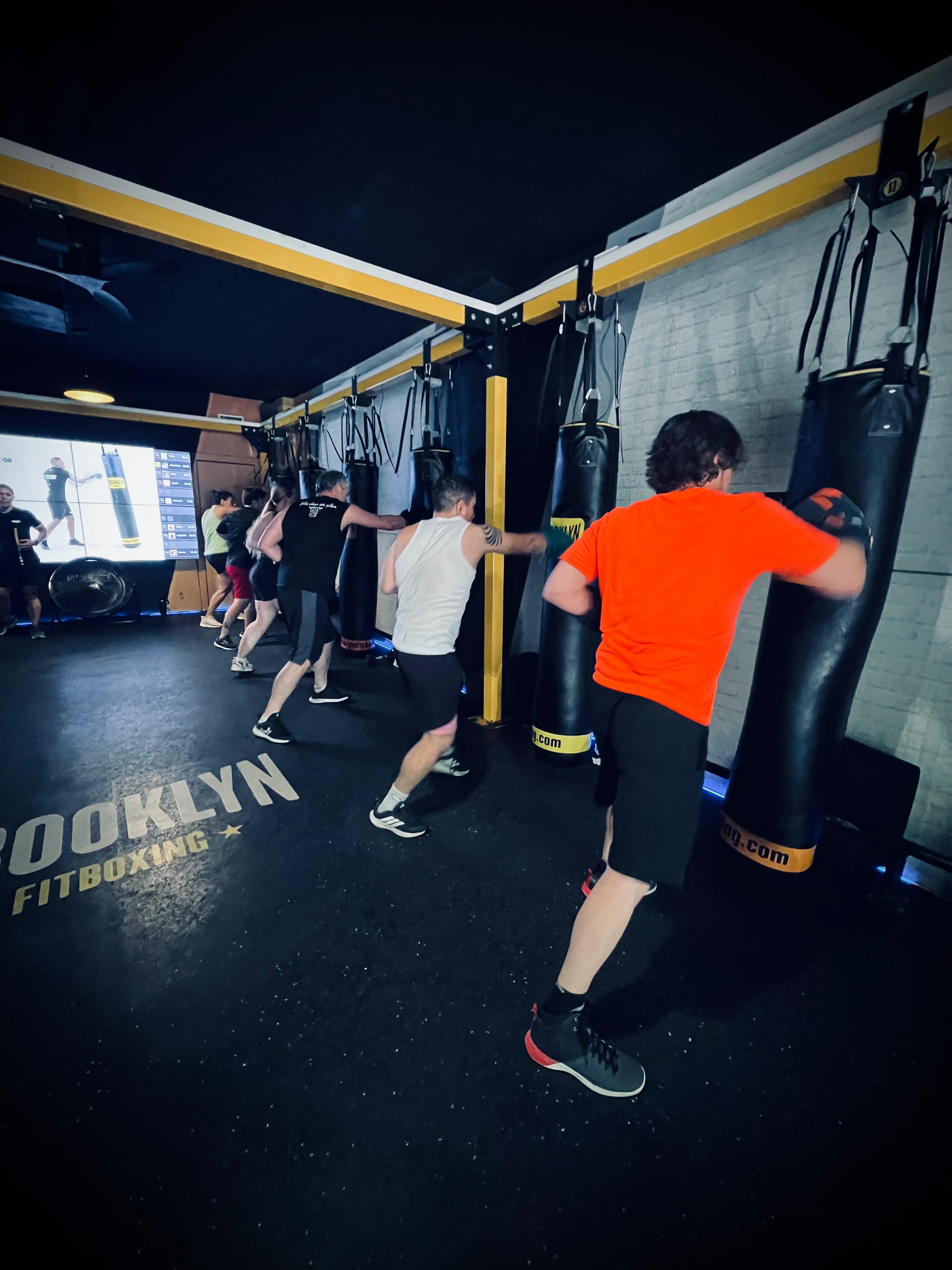 Fotografia 167 de Brooklyn Fitboxing Botánico