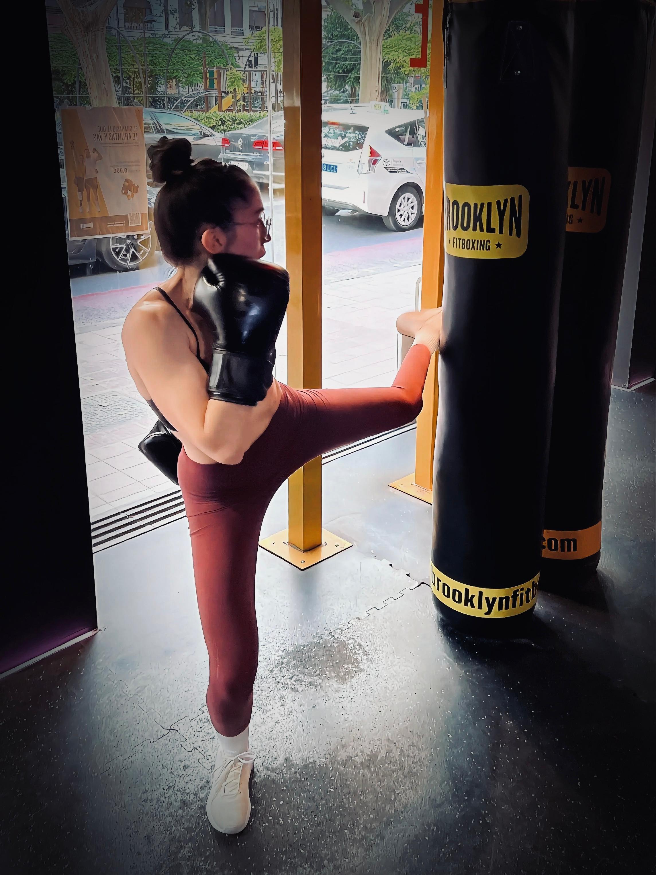 Fotografia 147 de Brooklyn Fitboxing Botánico