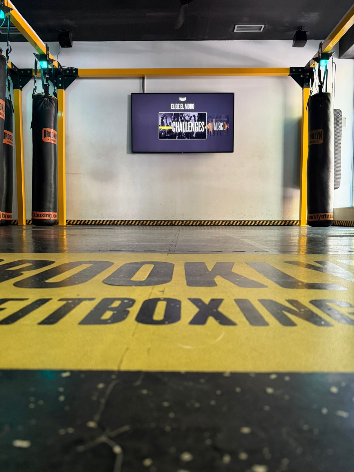 Fotografia 104 de Brooklyn Fitboxing Las rosas