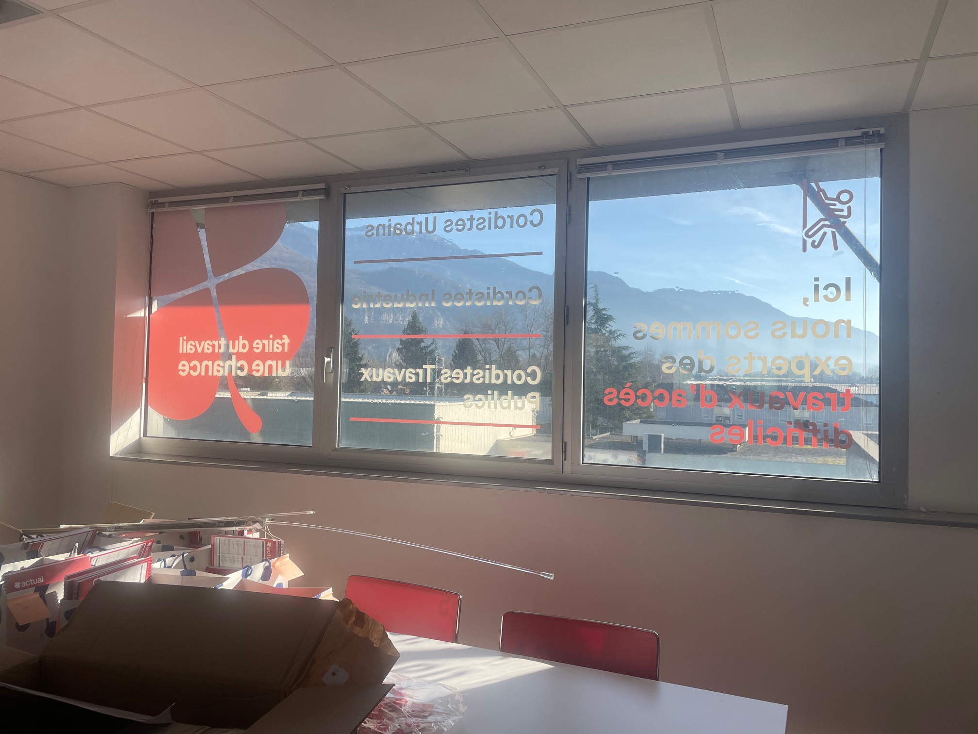 Foto 5 di Actual Experts Travaux Accès Difficiles
