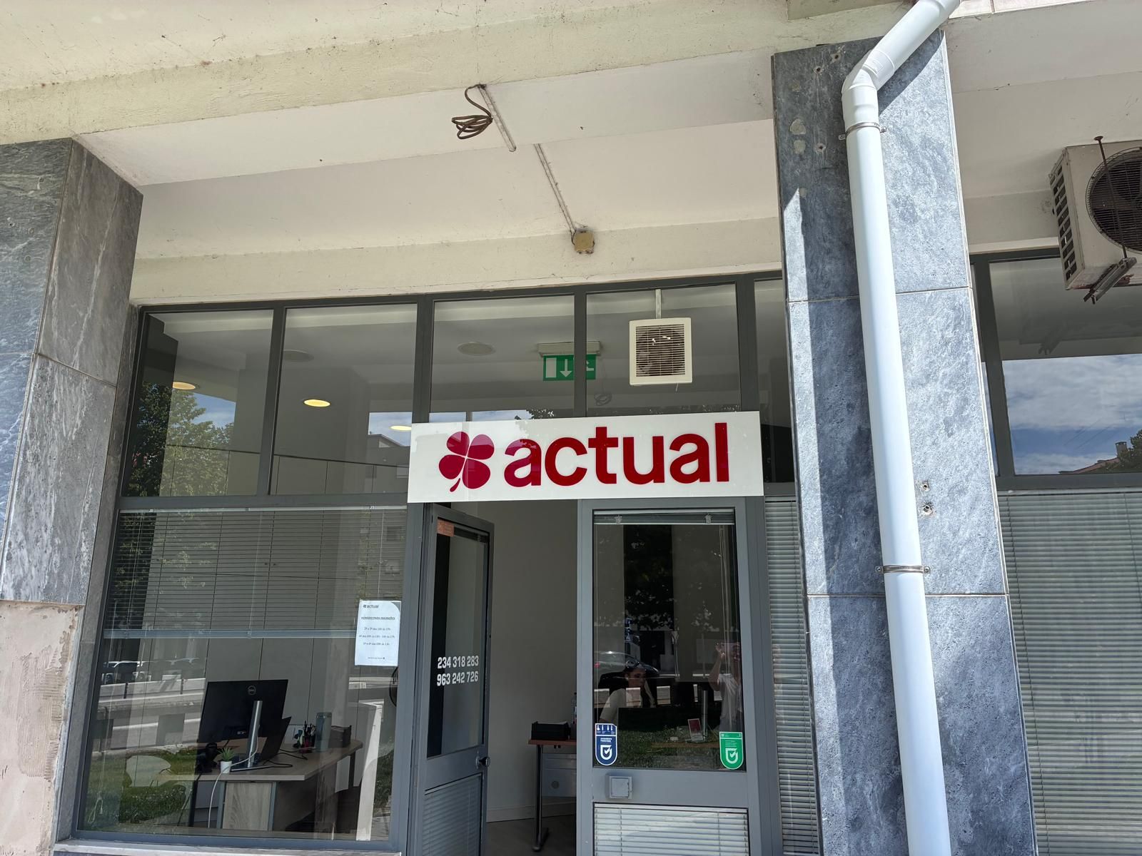 Foto 2 di Actual