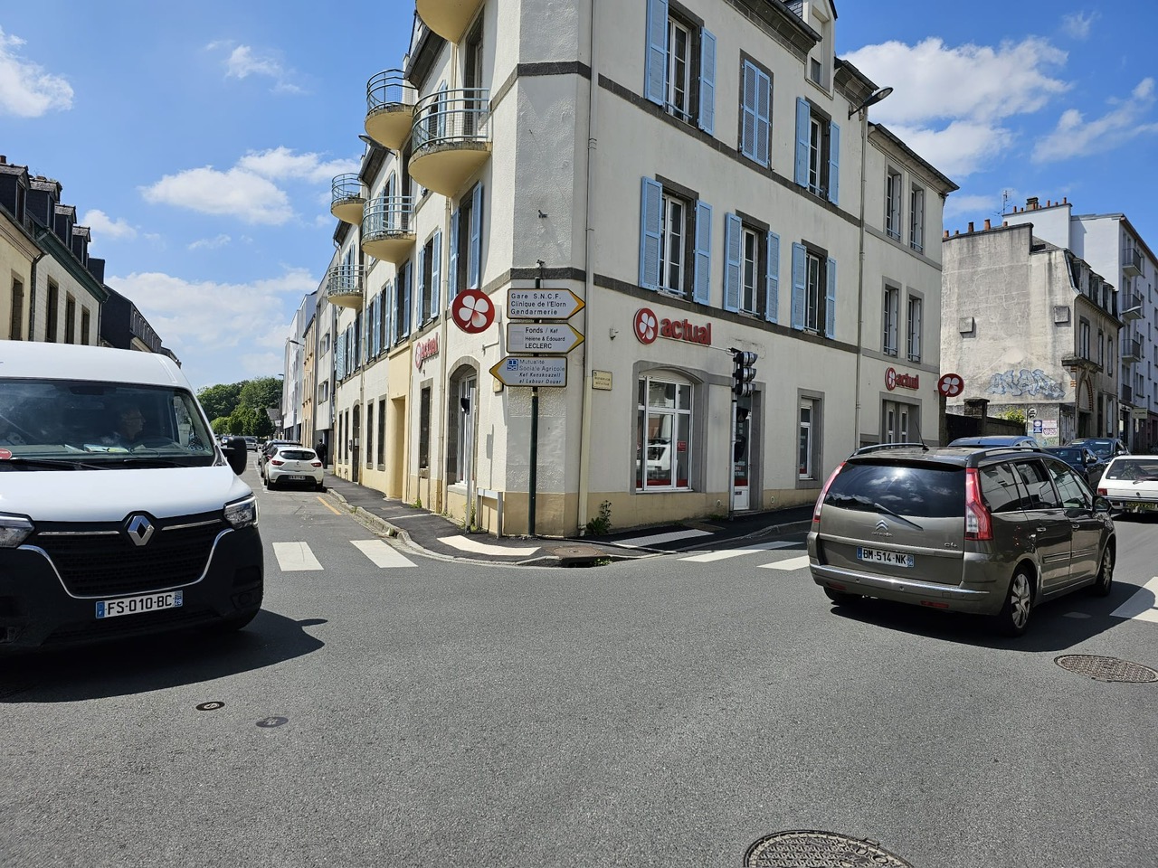 Foto 5 di Actual emploi Landerneau