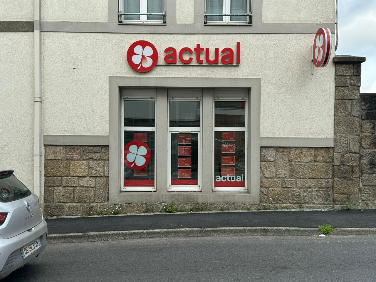 Foto 6 di Actual emploi Landerneau