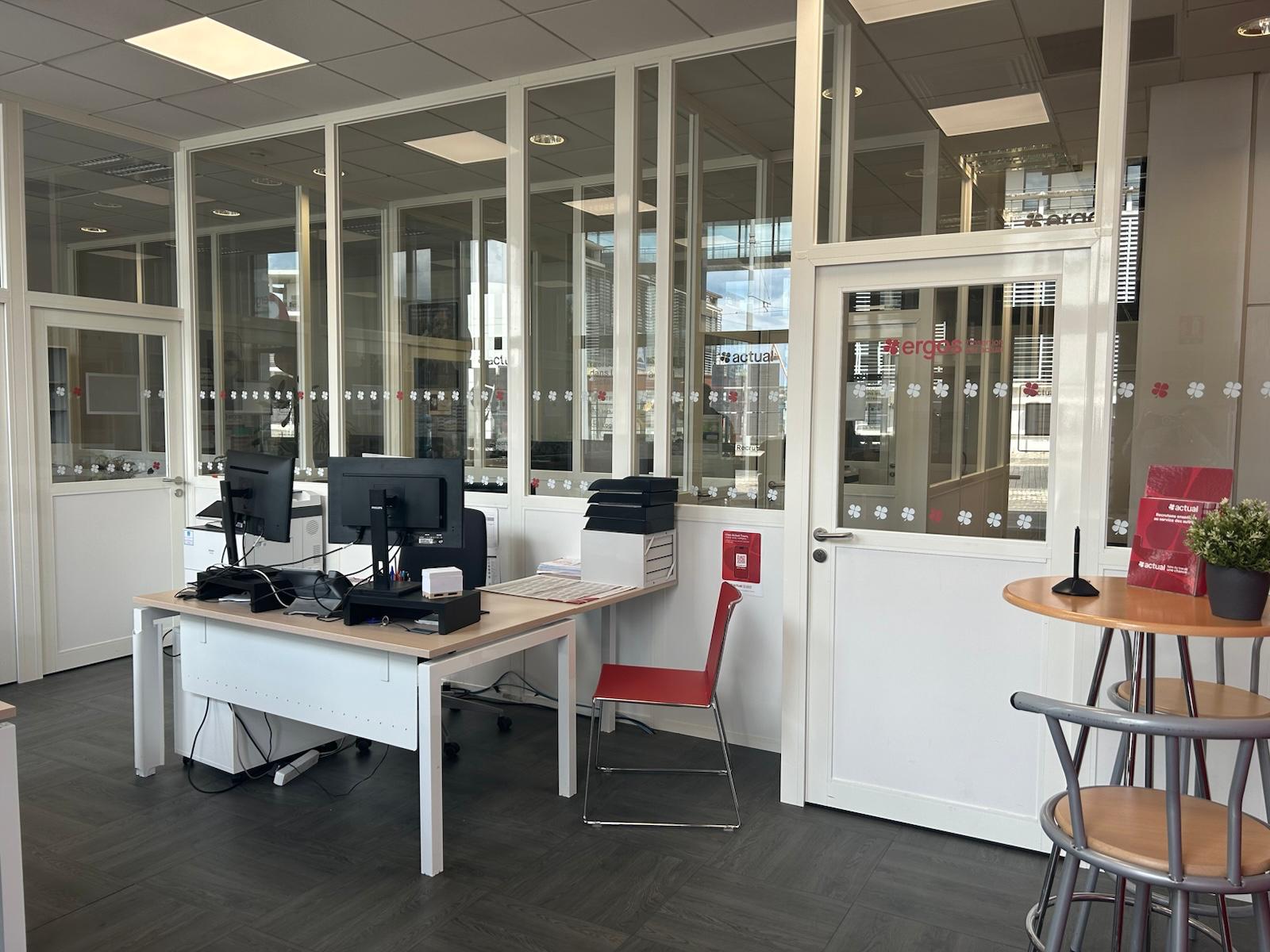 Foto 4 di Actual emploi Tours