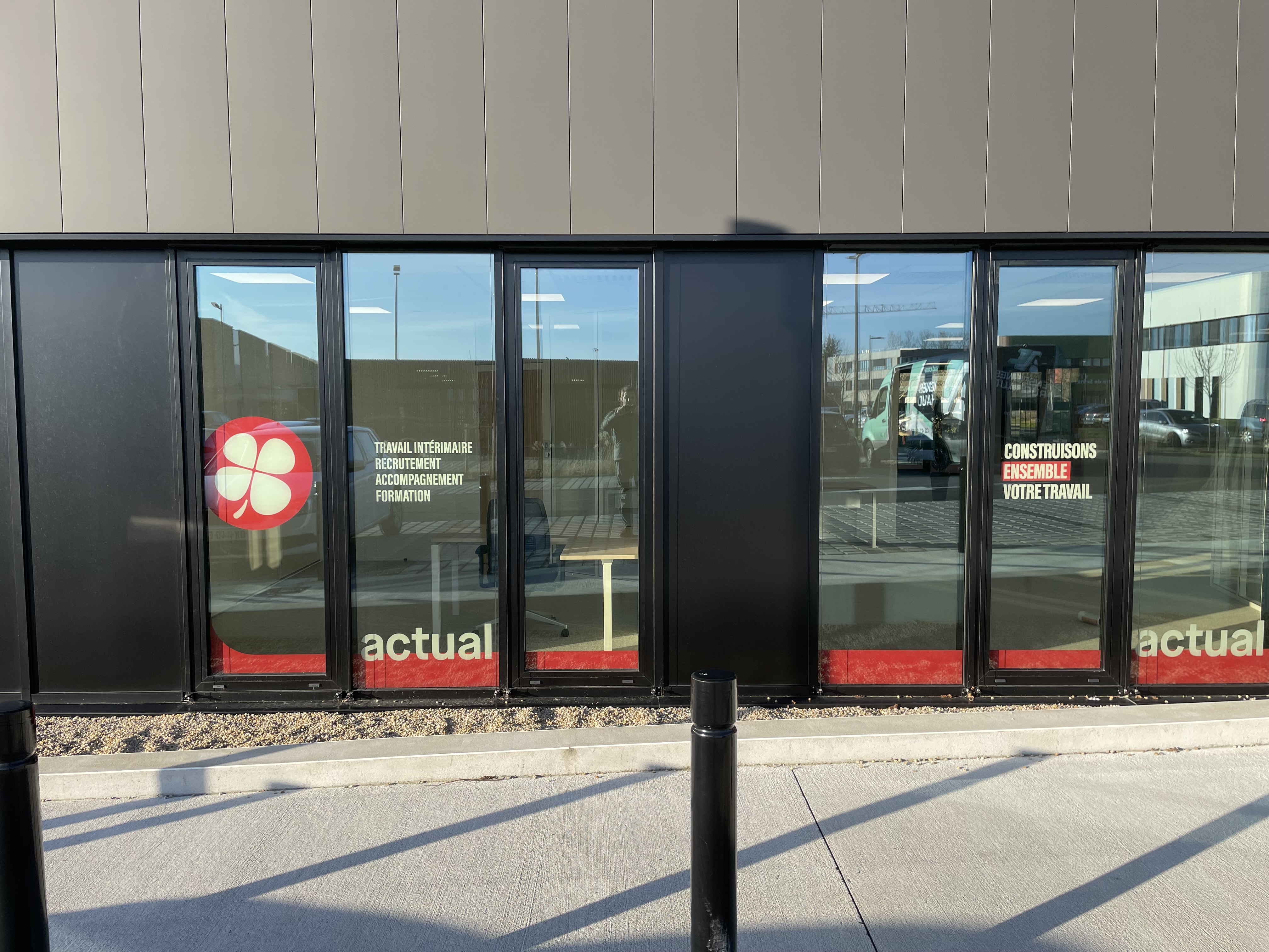 Foto 6 di Actual emploi Angers