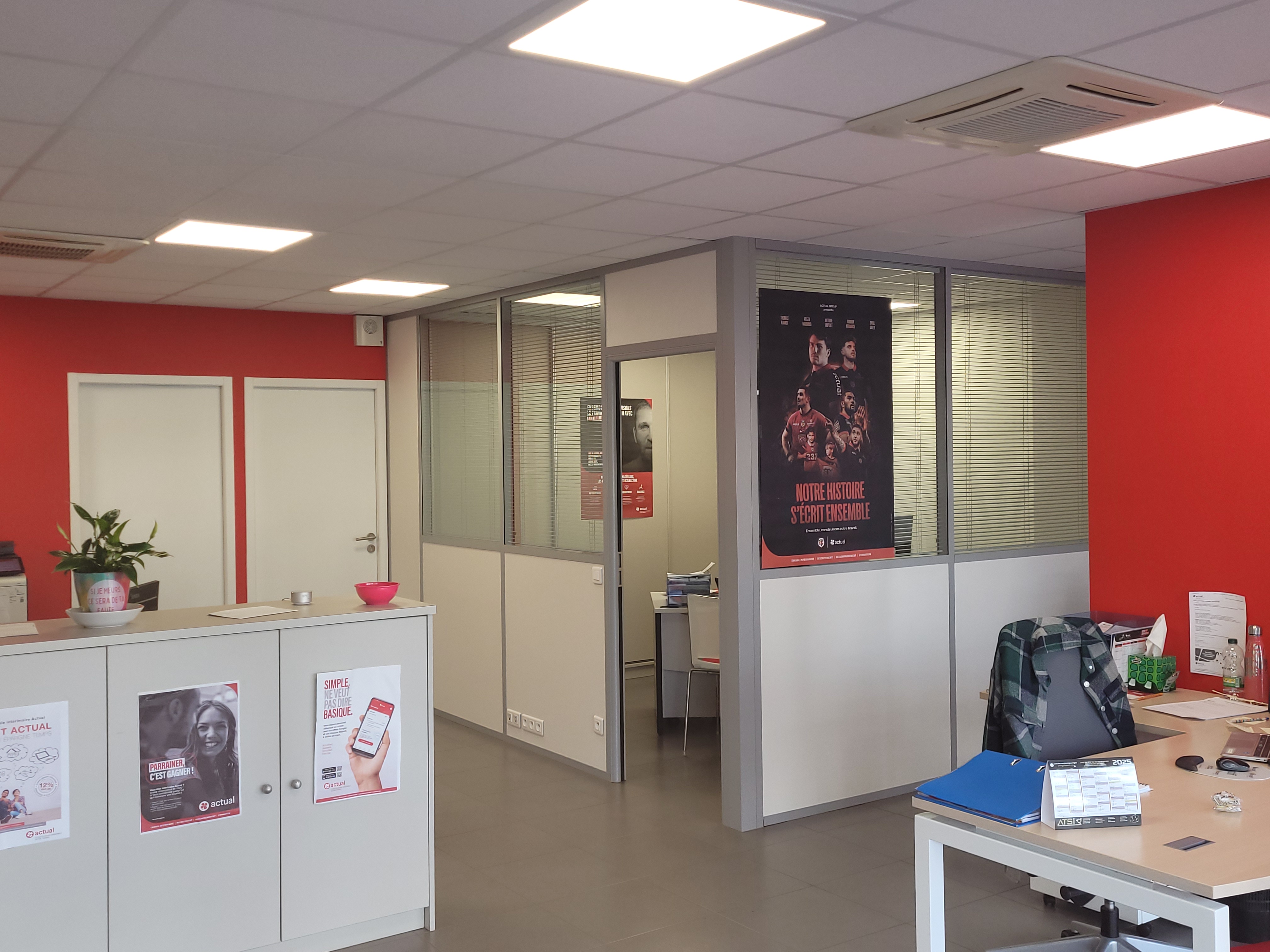 Foto 3 di Actual emploi Trignac