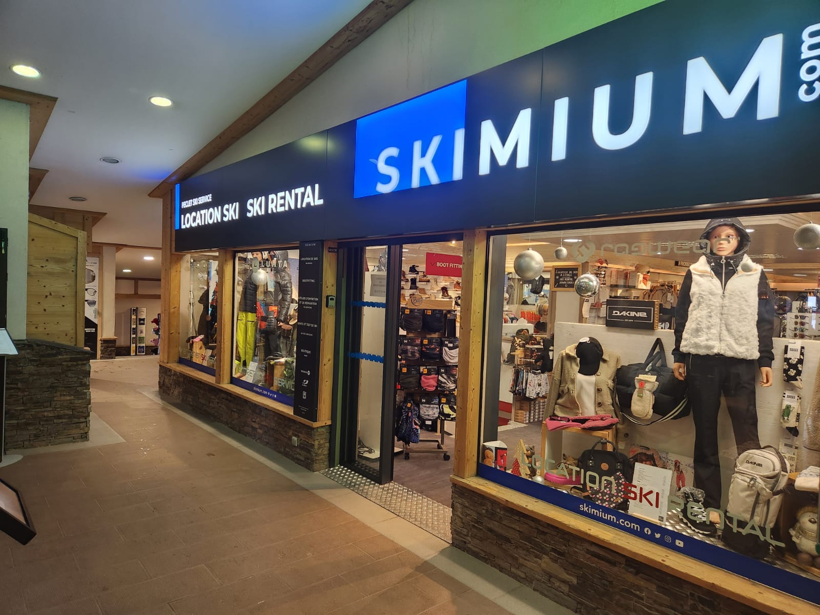 Skimium - PECLET SKI SERVICE Val Thorens