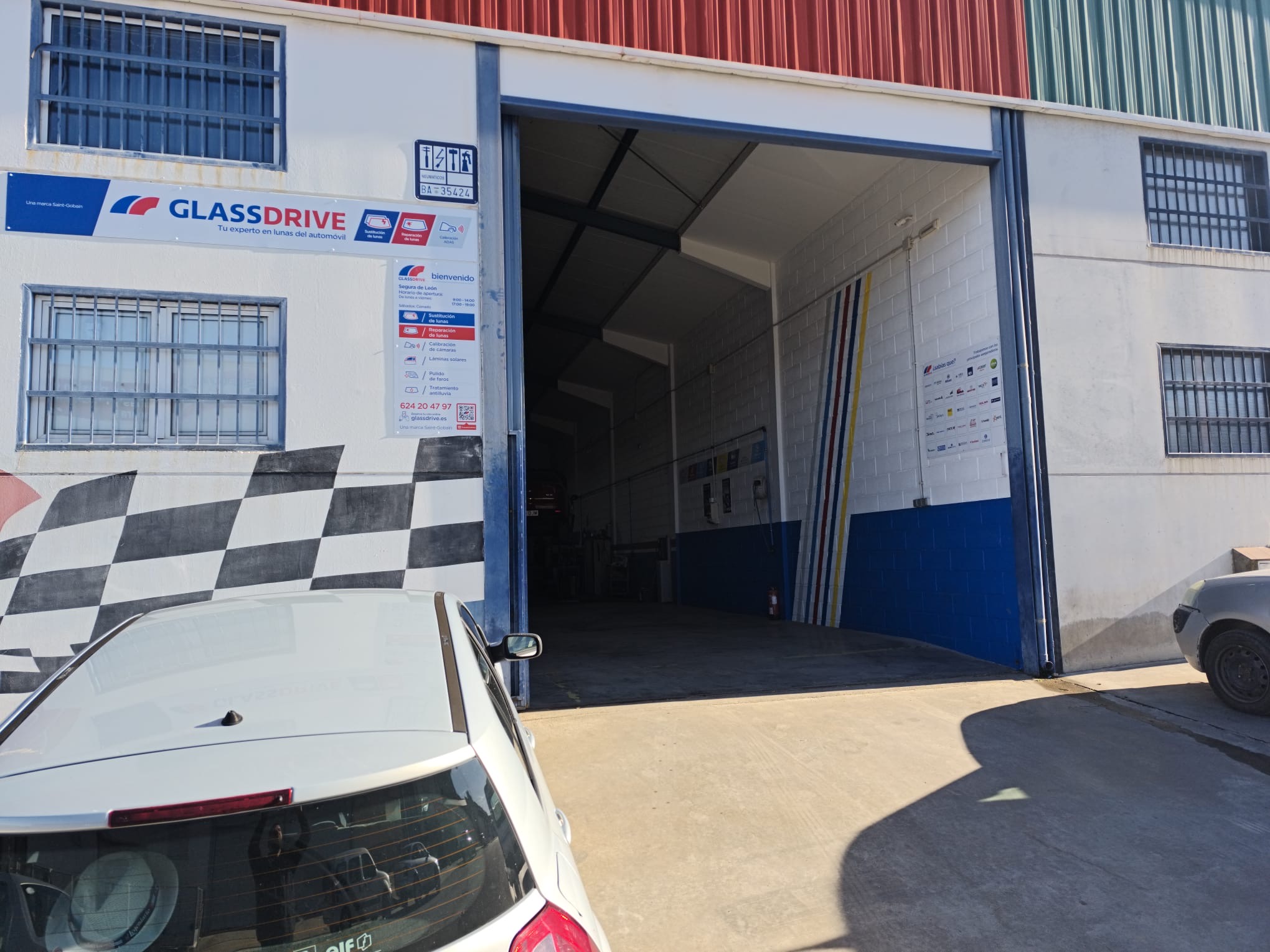 Glassdrive Segura de León-Glassdrive