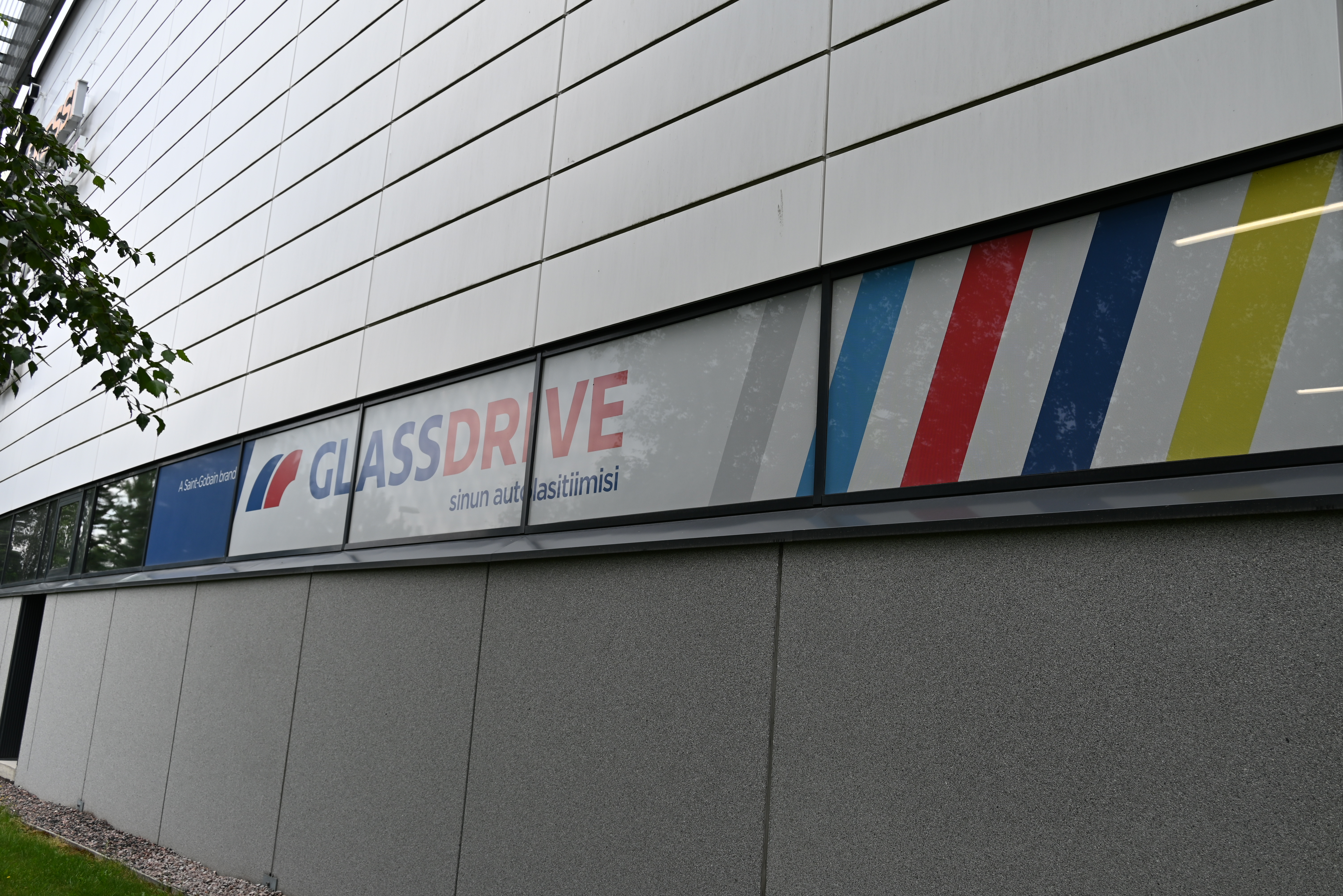 Glassdrive Espoo Suomenoja-Glassdrive