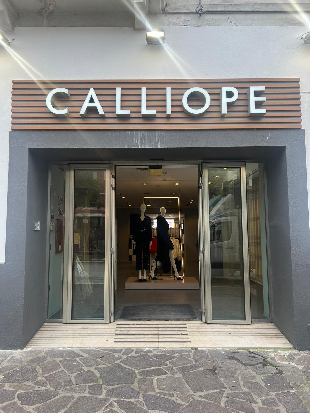 Photo 1 de Calliope