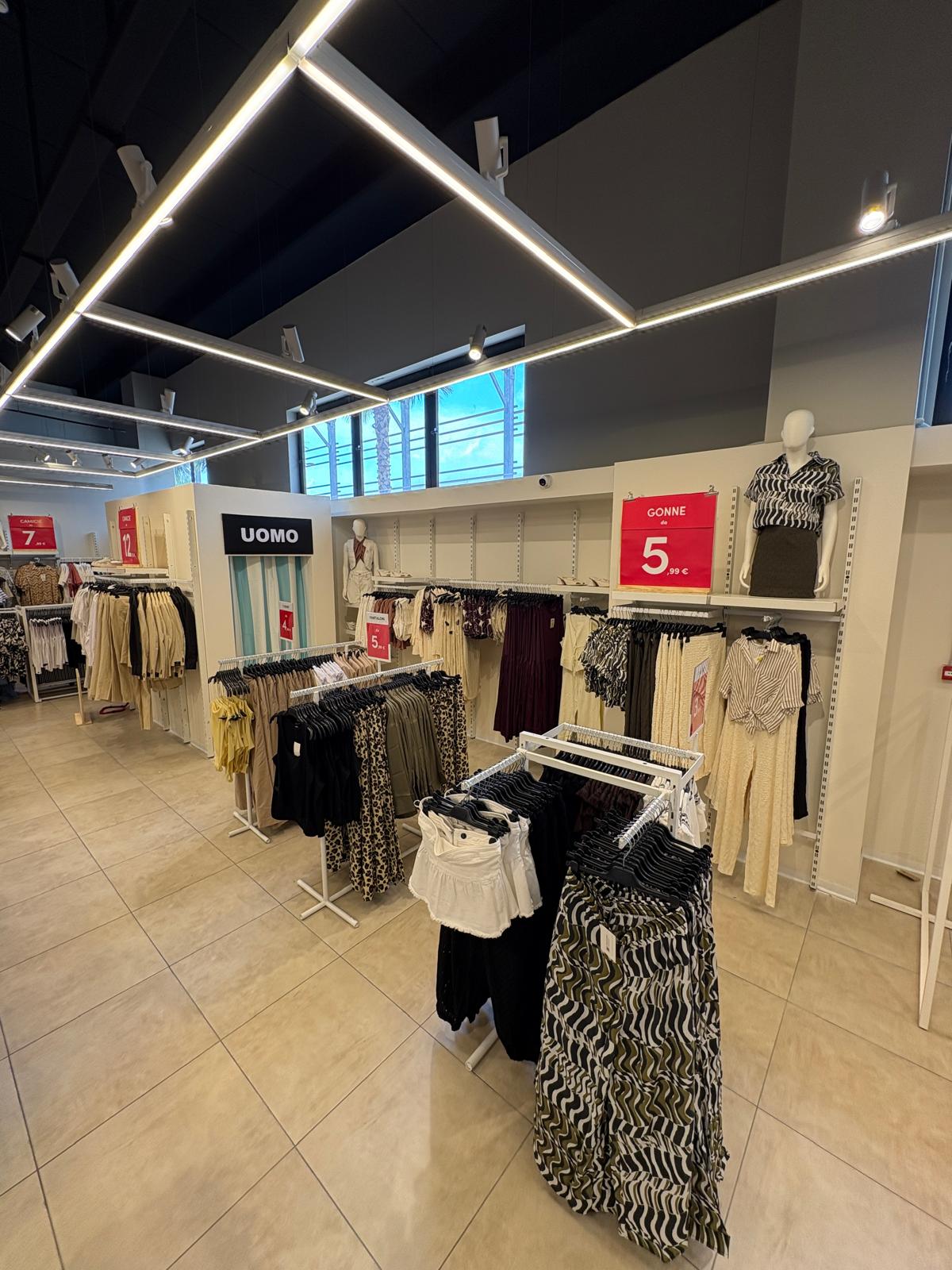Photo 3 de Calliope Outlet
