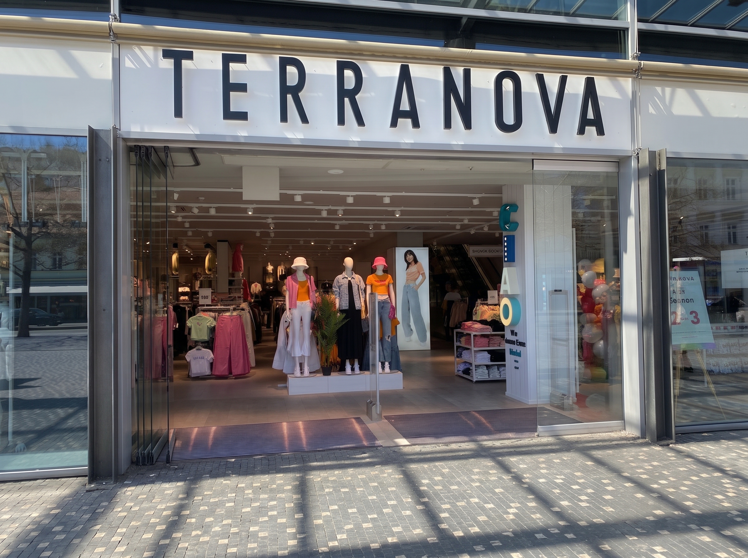 Foto 1 di Terranova