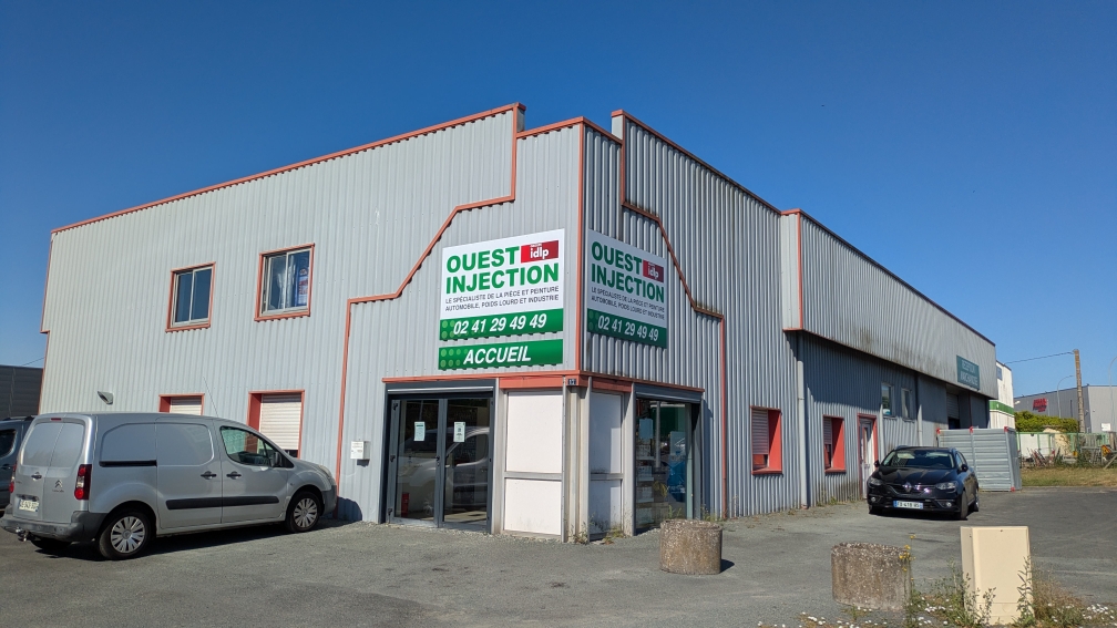 Foto 1 di OUEST INJECTION 49