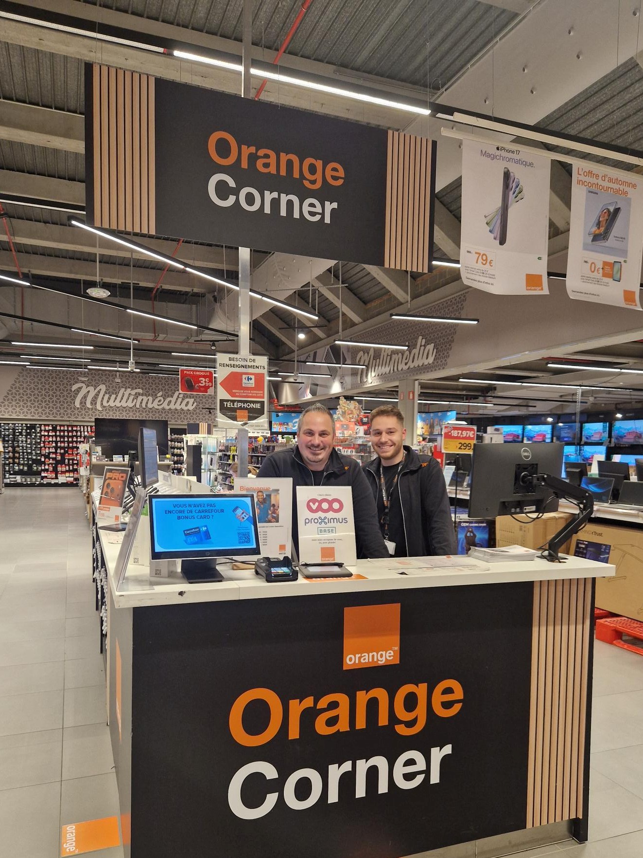Orange Carrefour Mont St Jean