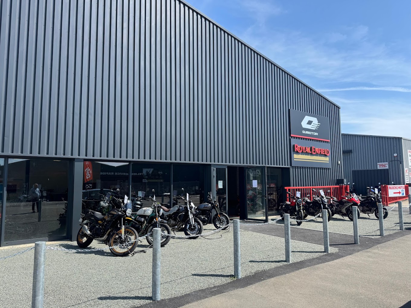 Foto 1 di Roadparc 72
