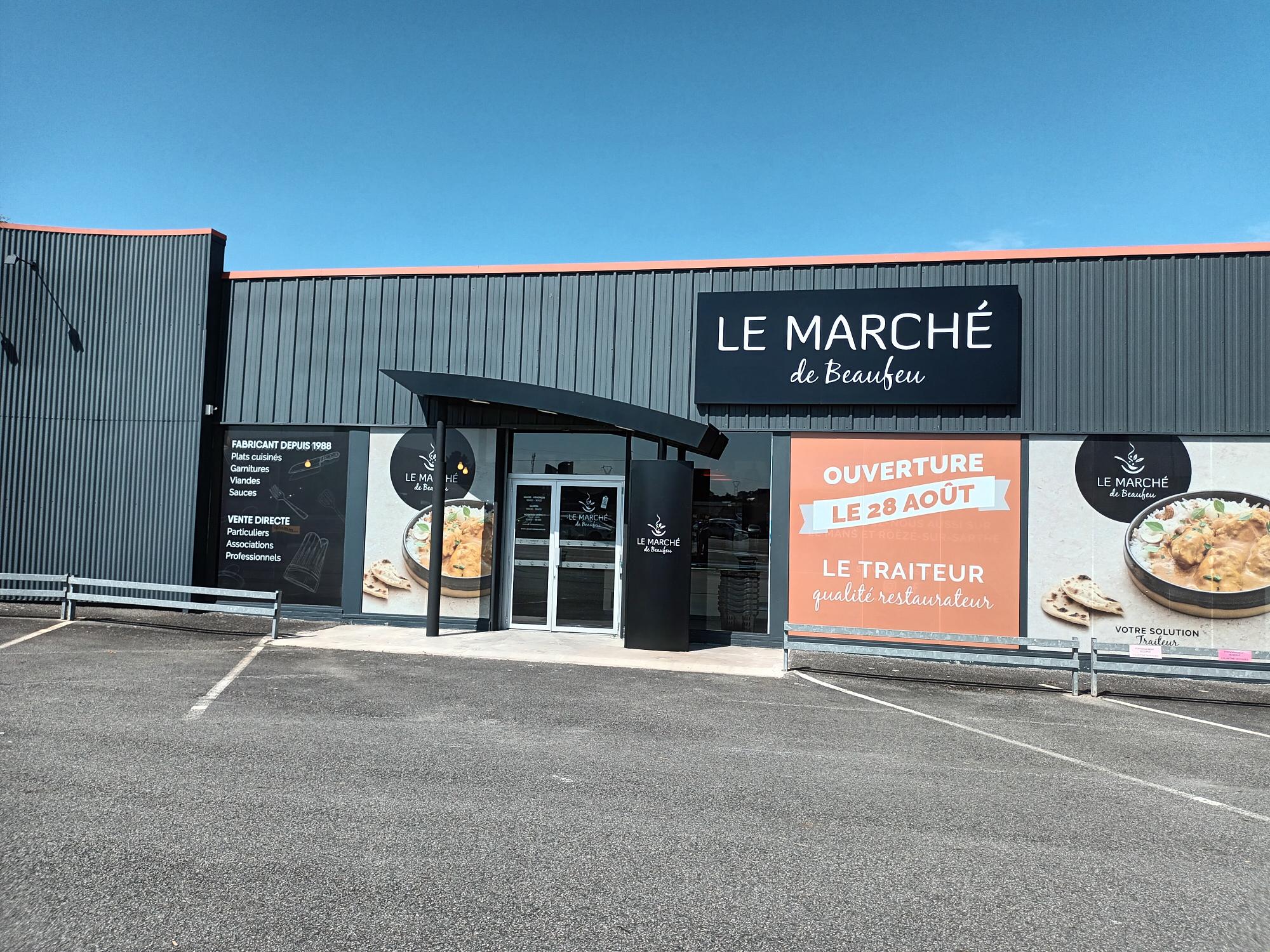Foto 1 di Le Marché de Beaufeu Laval