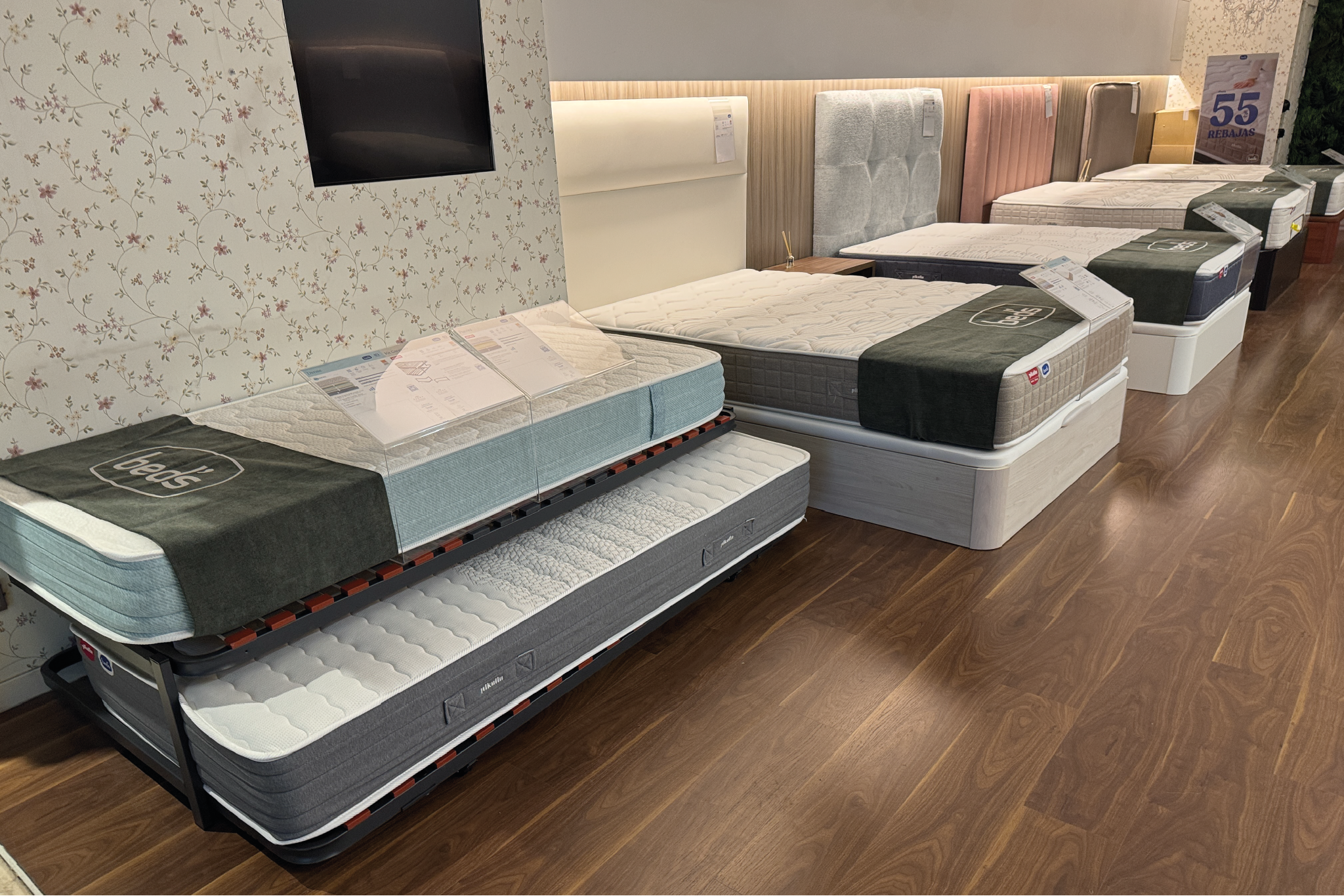 Foto 3 di Bedland