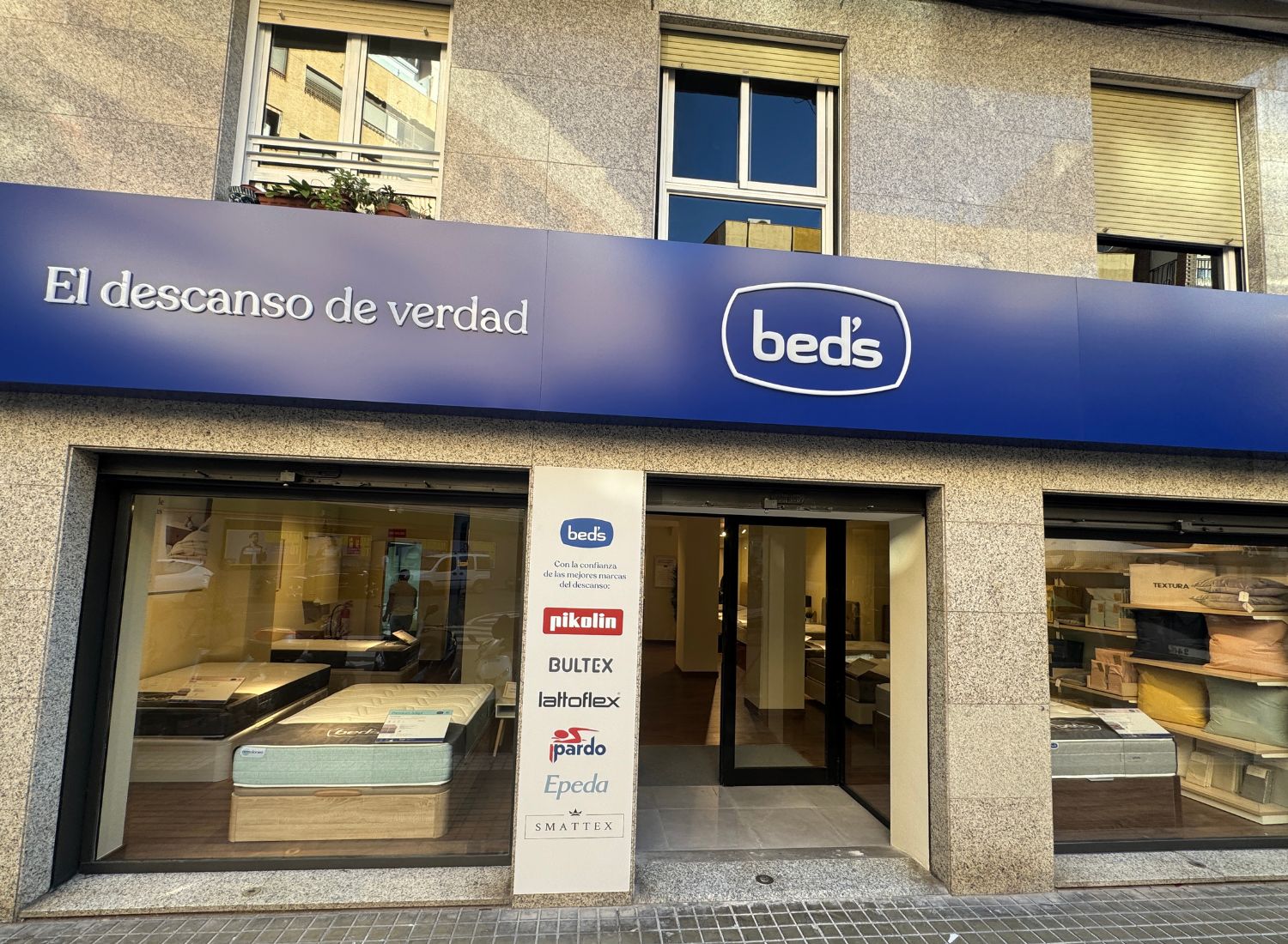 Foto 1 di Bed's Elche