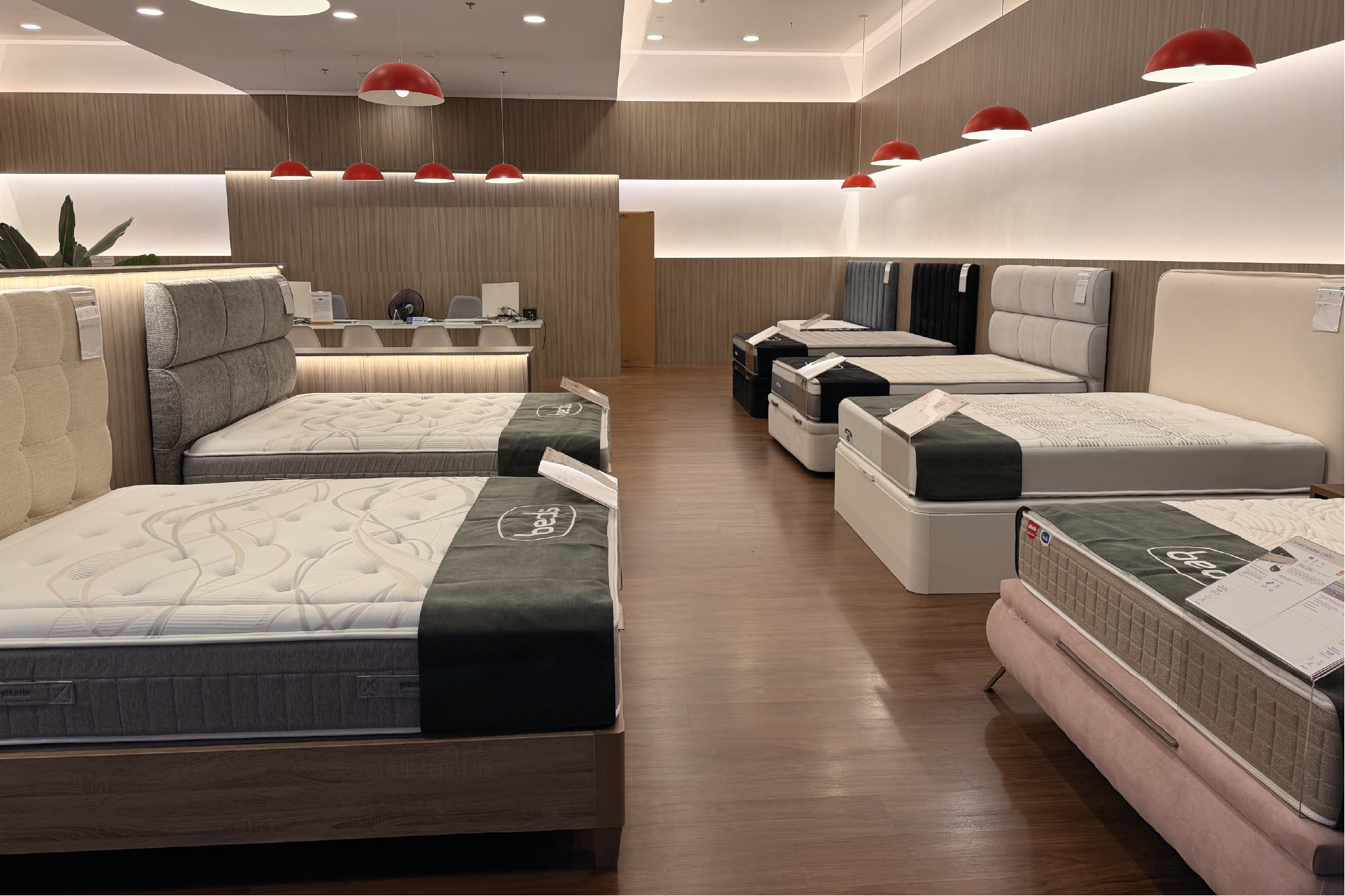 Foto 1 di Bedland