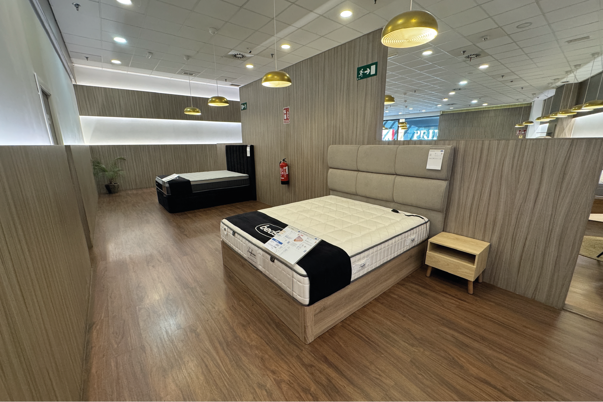 Foto 2 di Bedland