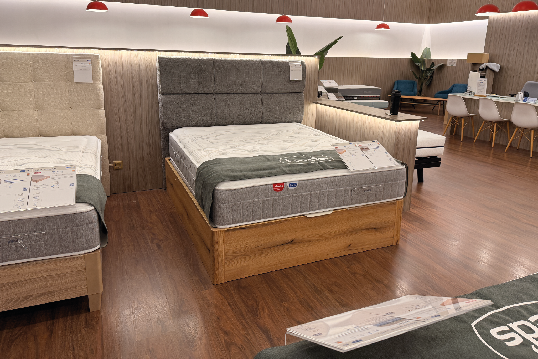 Foto 3 di Bedland