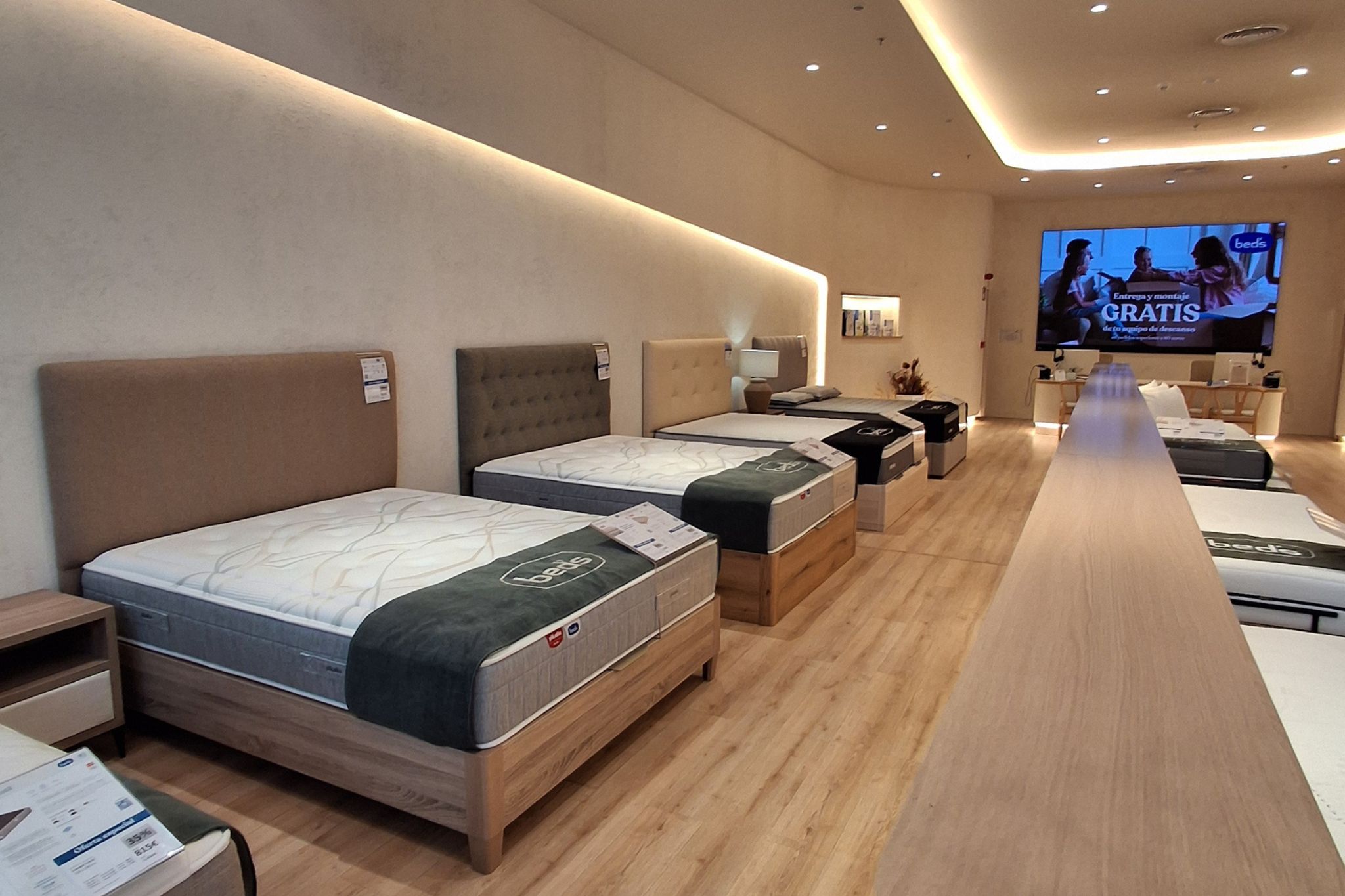 Foto 5 di Bedland