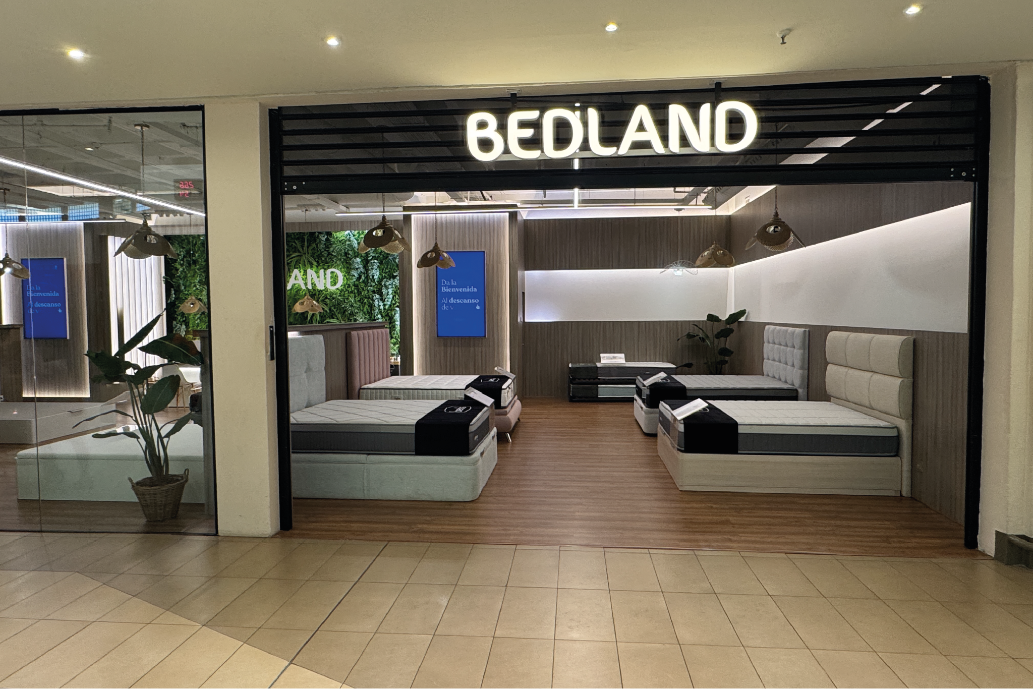 Foto 2 di Bedland