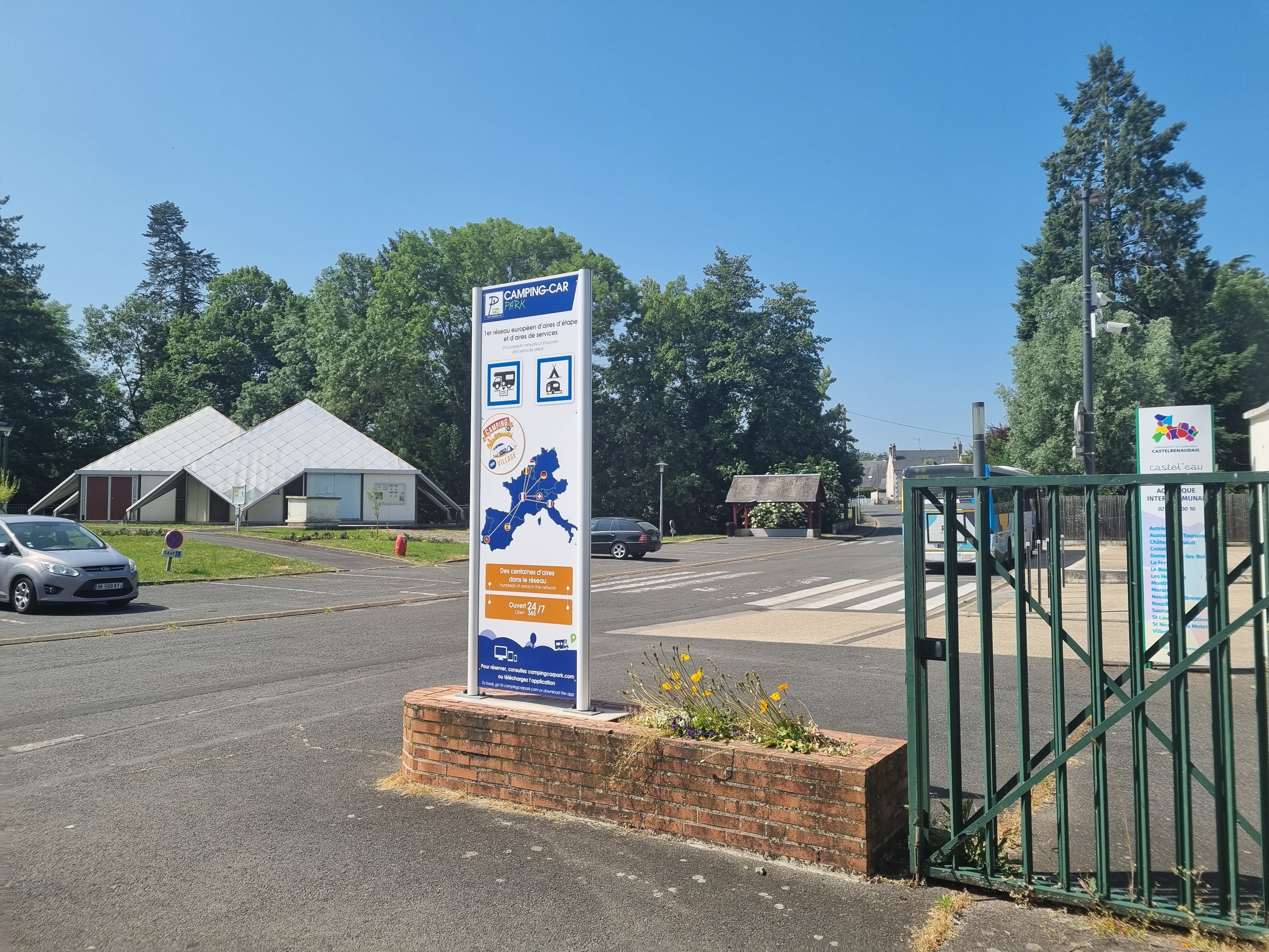 Camping de mon Village (Camping-Car Park)